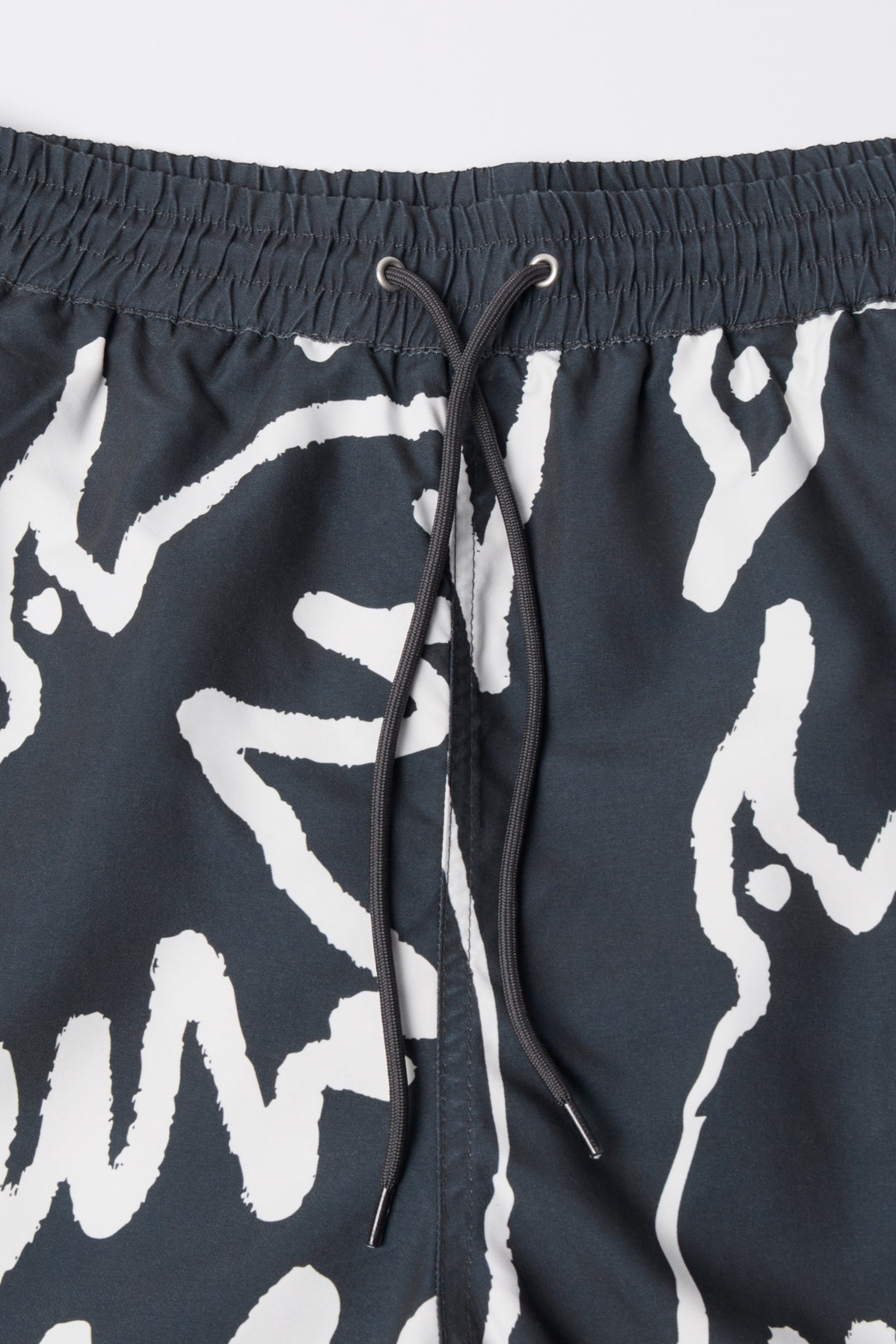 By Parra Birds Fly Free Swim Short Black | Short de Bain Imprimé | Edgar Bdx