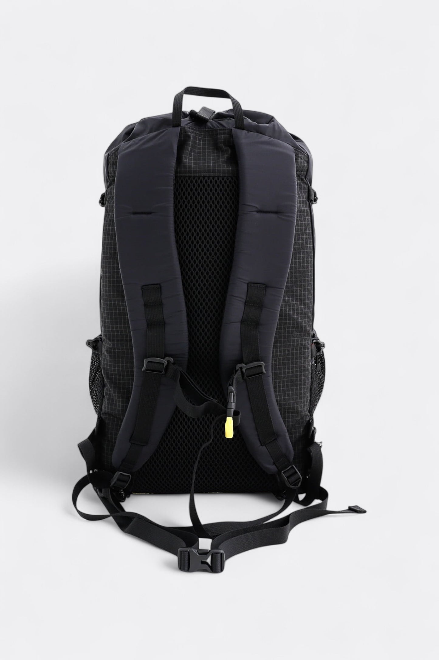 CAYL - Biseul Bag (Grid Black)