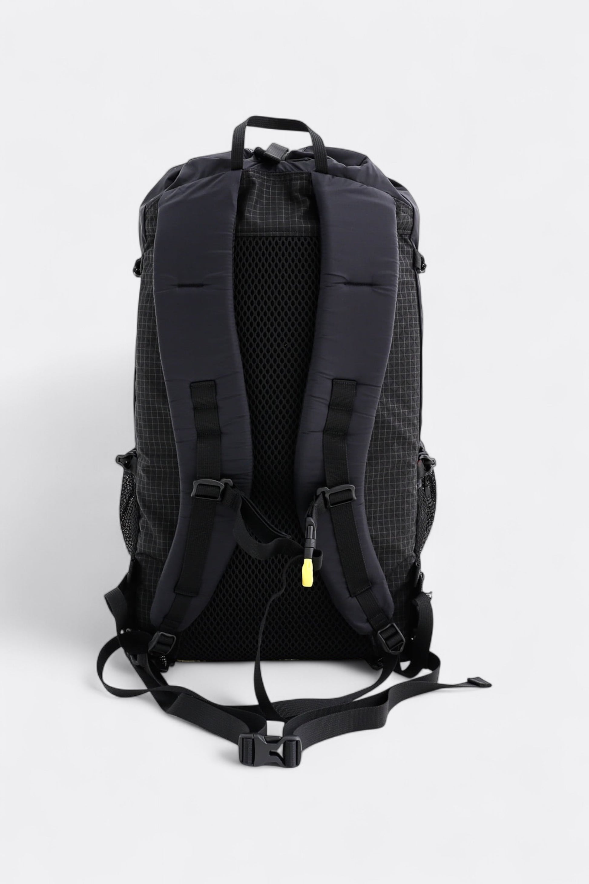 CAYL - Biseul Bag (Grid Black)