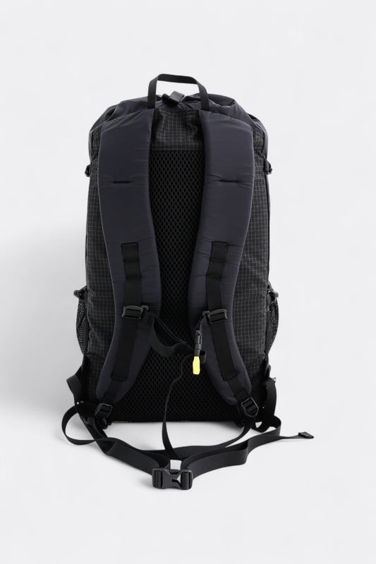 CAYL - Biseul Bag (Grid Black)