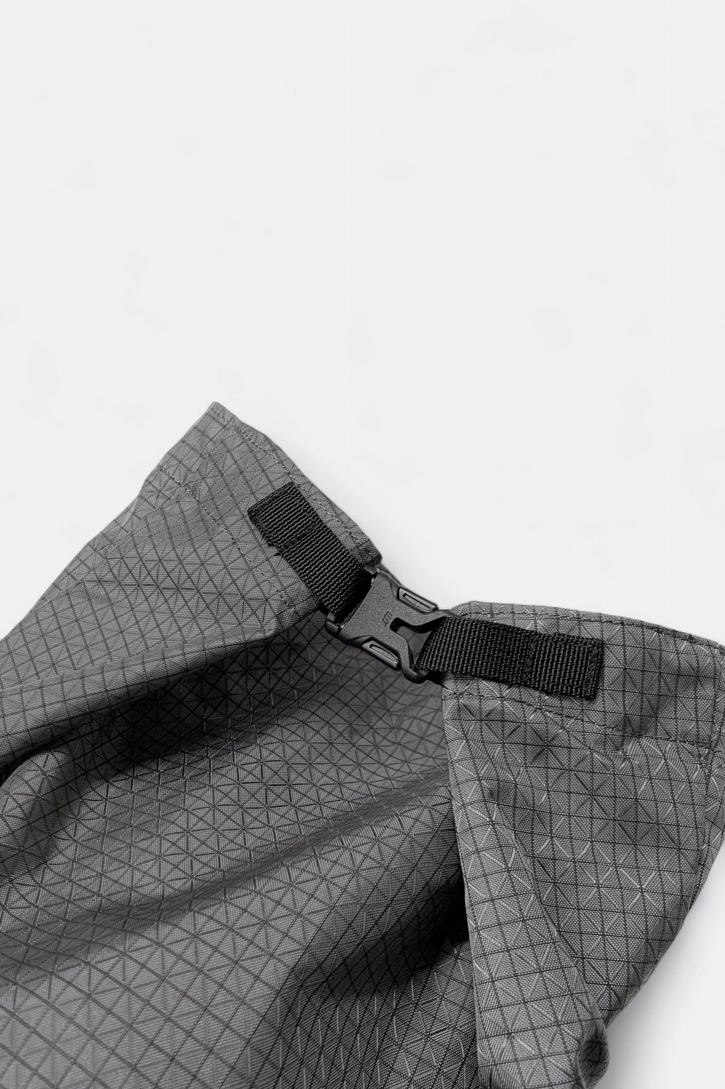 CAYL - Grid Fanny (B-Grid Grey)