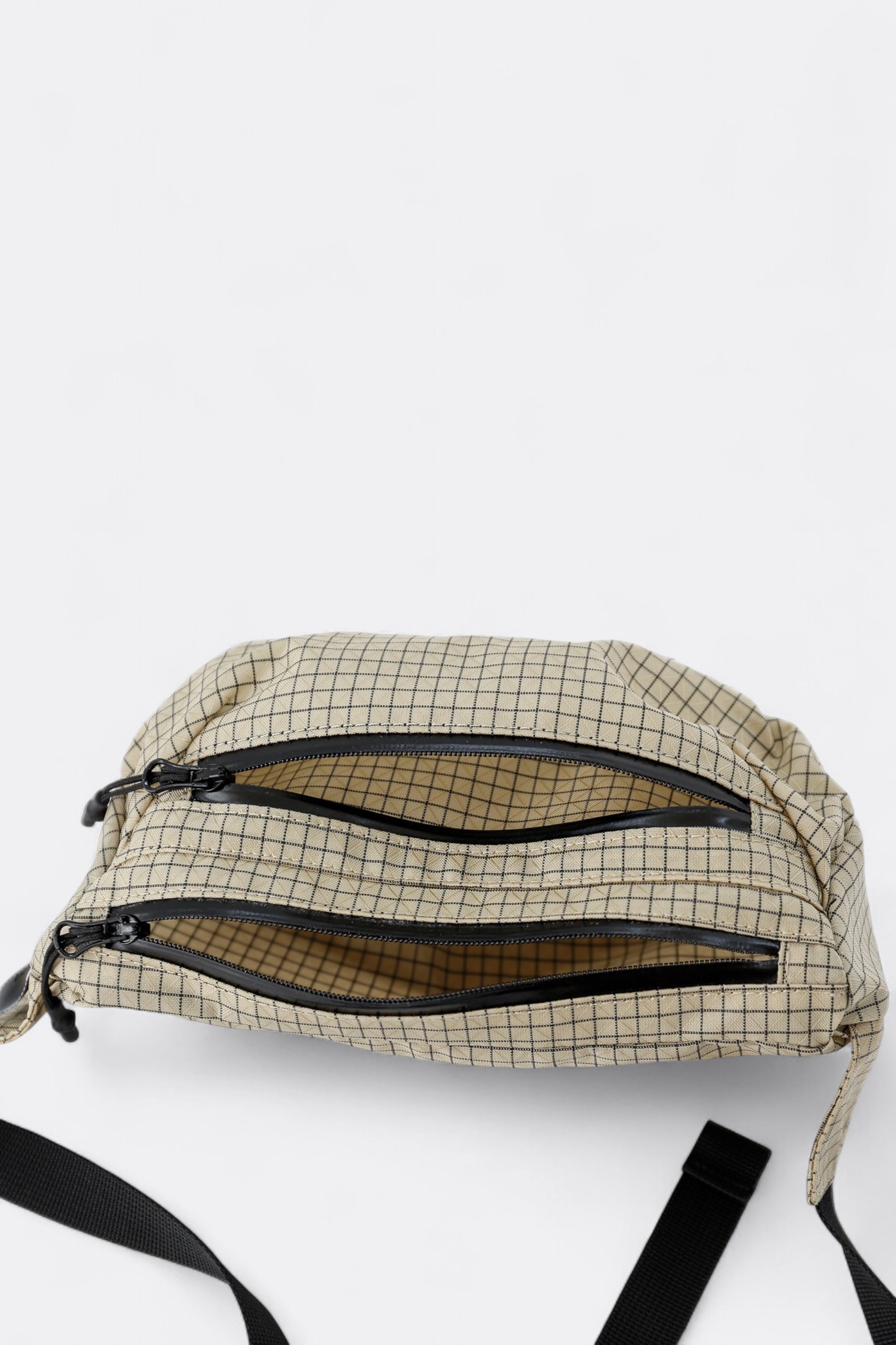 CAYL - Grid Fanny (B-Grid Beige)