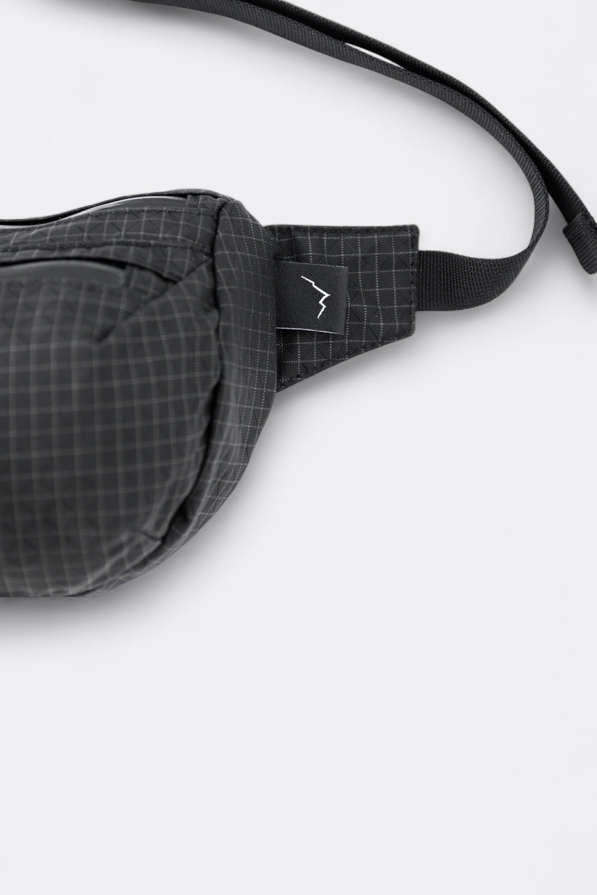 CAYL - Grid Fanny (B-Grid Black)