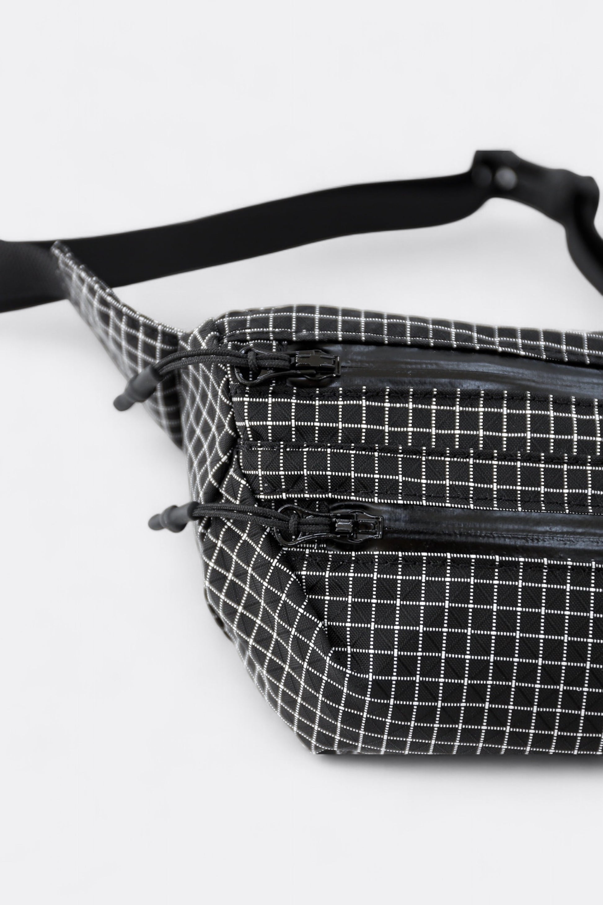 CAYL - Grid Fanny (Grid Black)