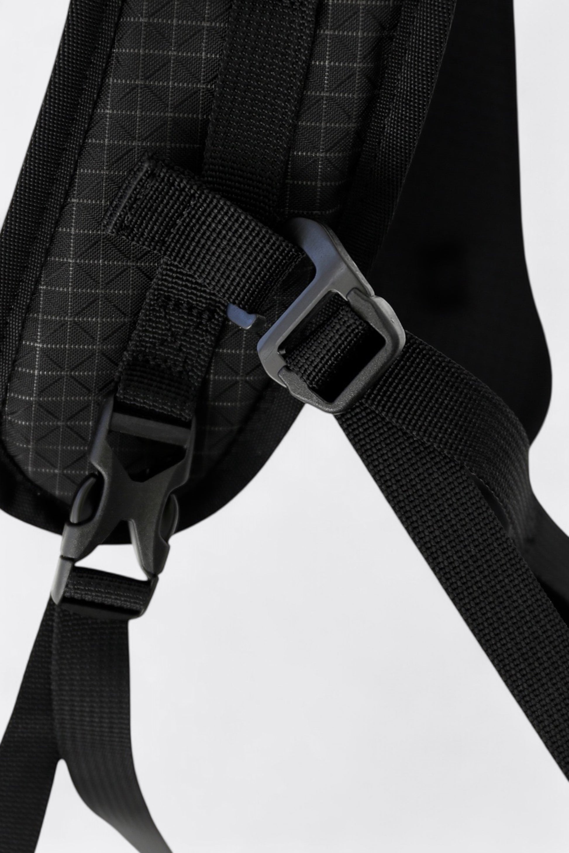 CAYL - Rolltop Cross Bag (B-Grid Black)