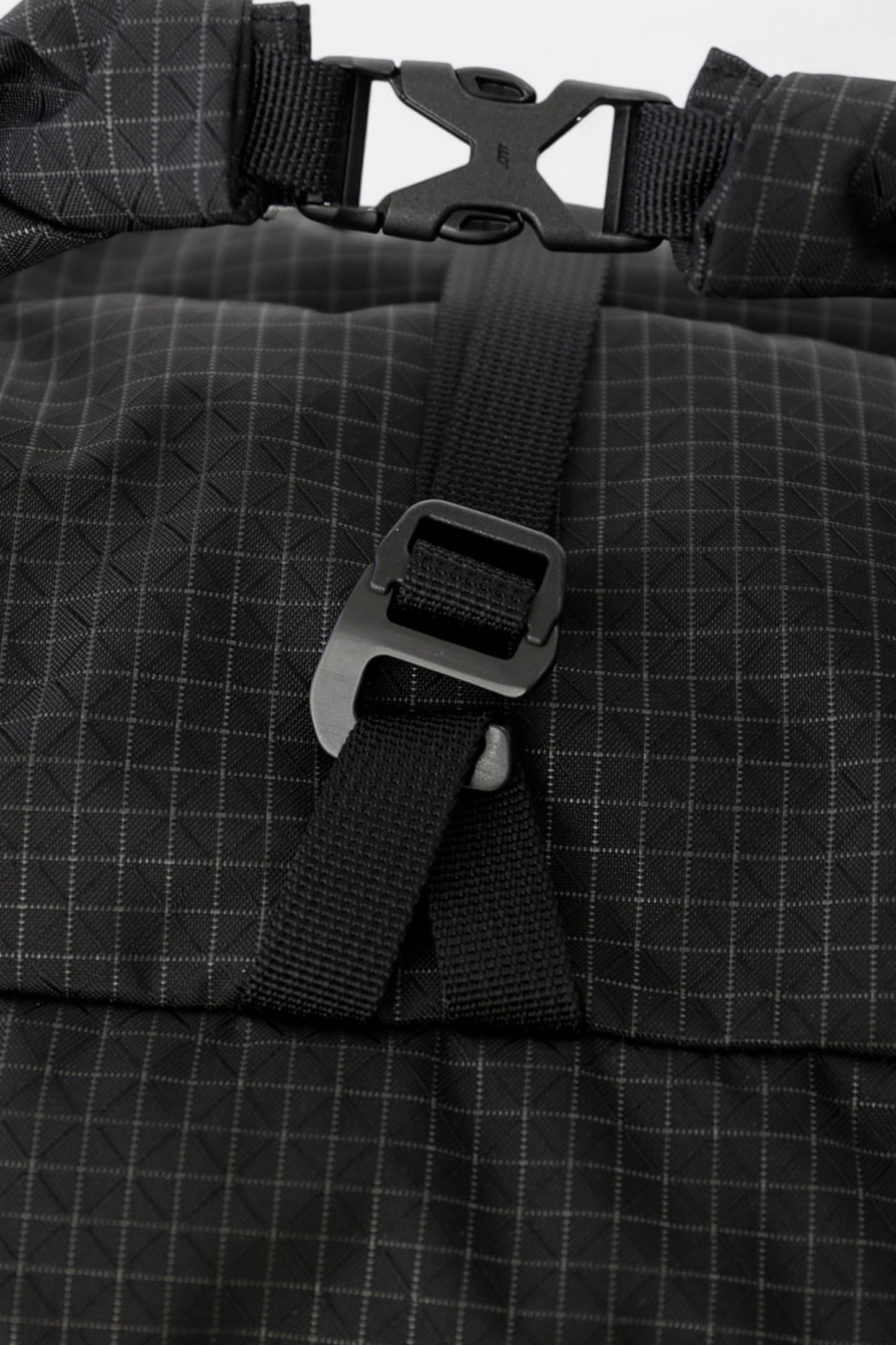 CAYL - Rolltop Cross Bag (B-Grid Black)