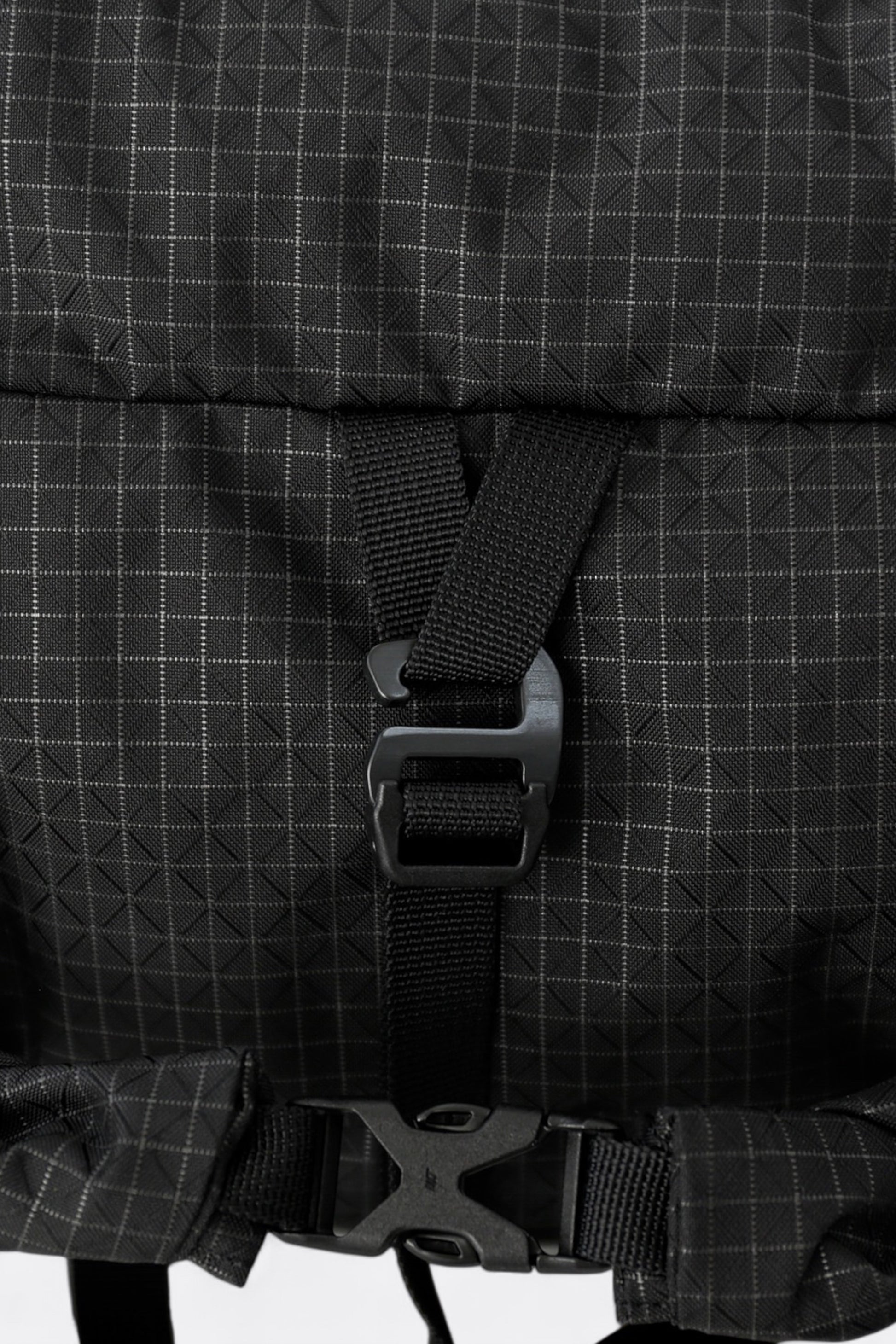 CAYL - Rolltop Cross Bag (B-Grid Black)