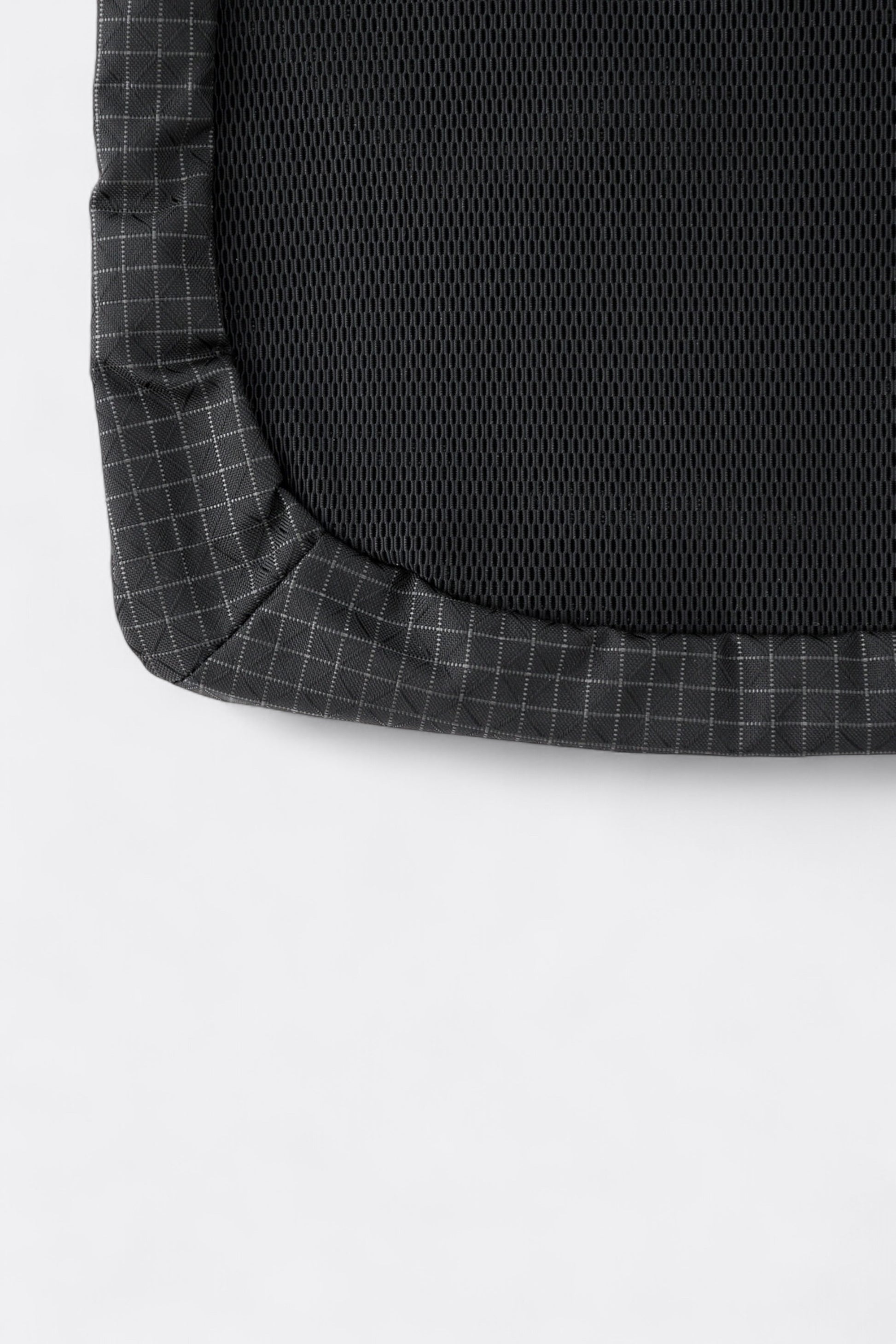 CAYL - Seorak 2 (B-Grid Black)