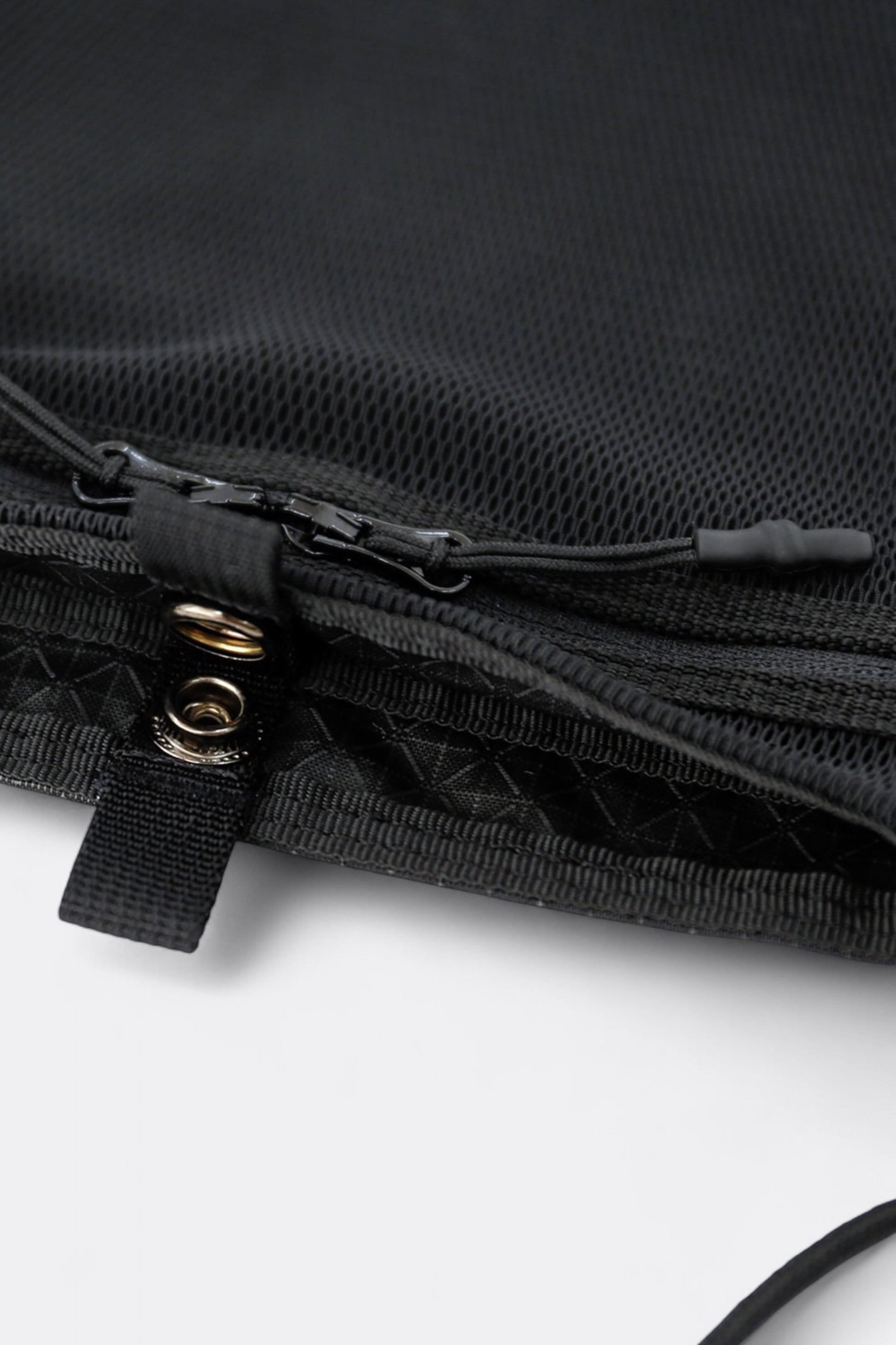 CAYL - Seorak 2 (B-Grid Black)