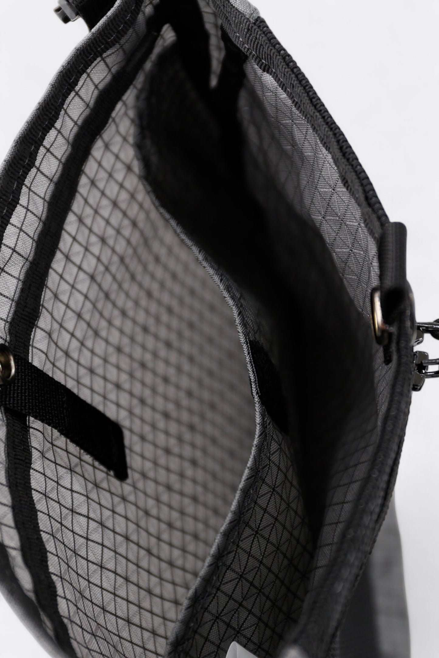 CAYL - Seorak 2 (B-Grid Grey)