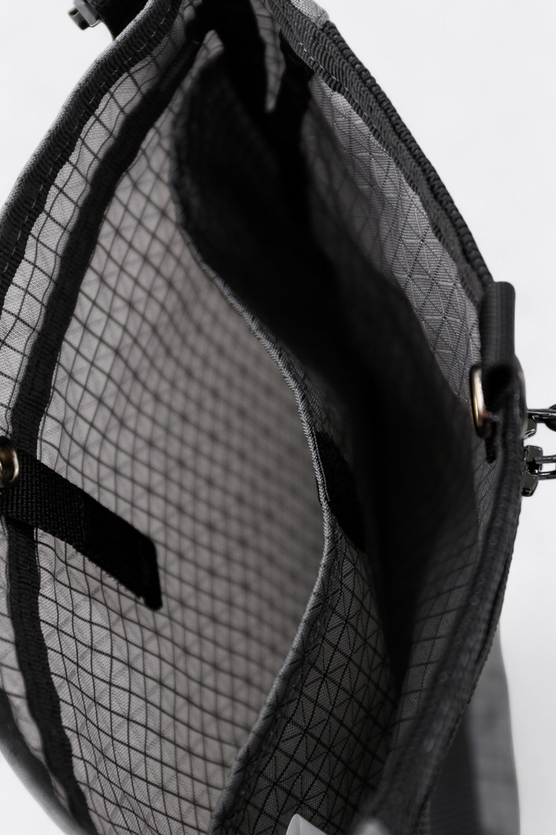 CAYL - Seorak 2 (B-Grid Grey)