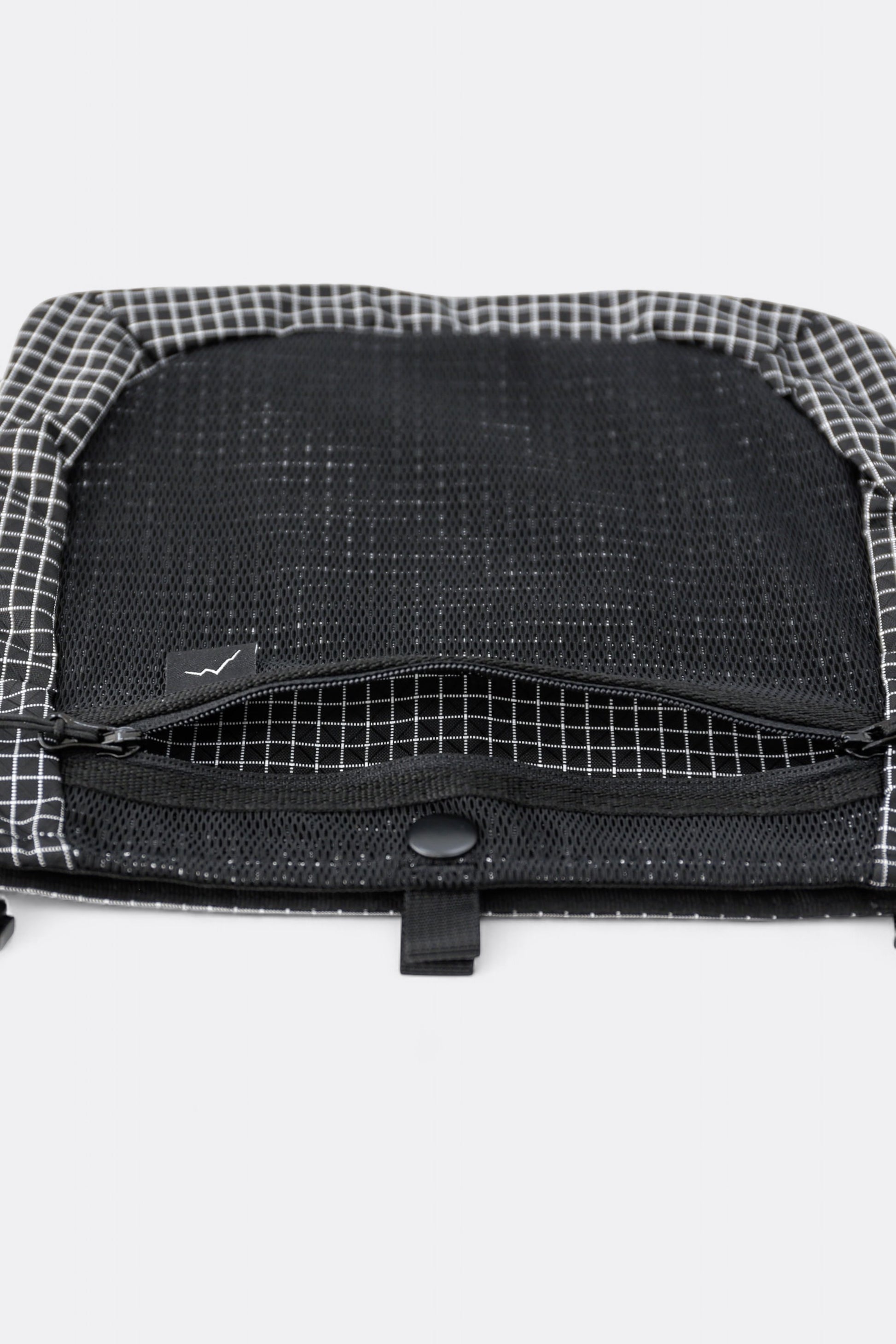 CAYL - Seorak 2 (Grid Black)