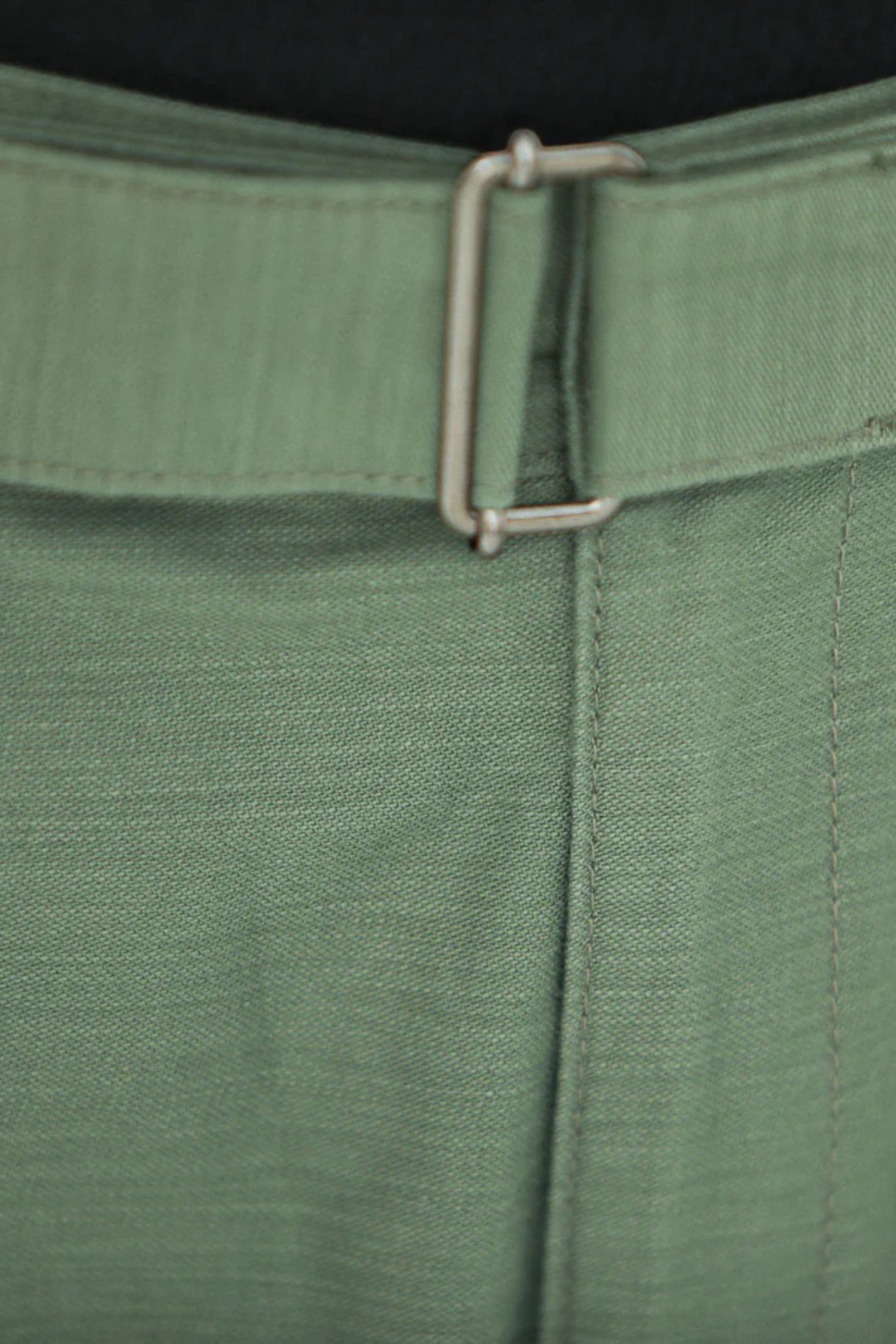 DRAPEAU NOIR Cargo Comfort Fit Pants Japanese Sateen Khaki | Pantalon Premium | Edgar Bdx