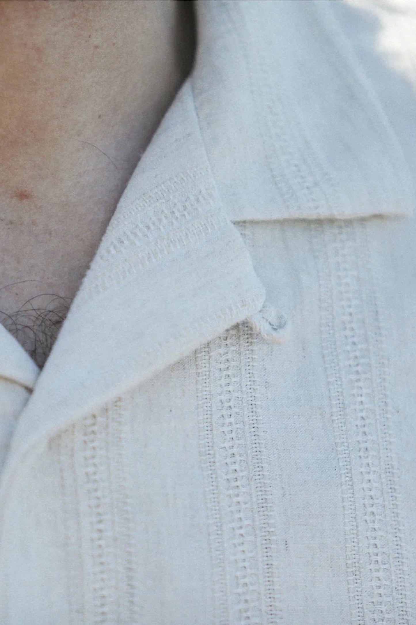Drapeau Noir Modern Camp Collar Broderie Japonaise Shirt Beige Crème | Lin Coton | Edgar Bdx