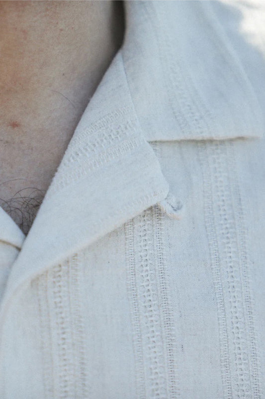 Drapeau Noir Modern Camp Collar Broderie Japonaise Shirt Beige Crème | Lin Coton | Edgar Bdx