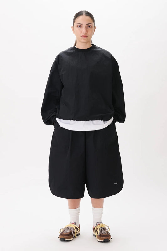 Estudio Niksen Back-Vent Nylon Crewneck Black | Pull Nylon Fente Dos YKK | Edgar Bdx