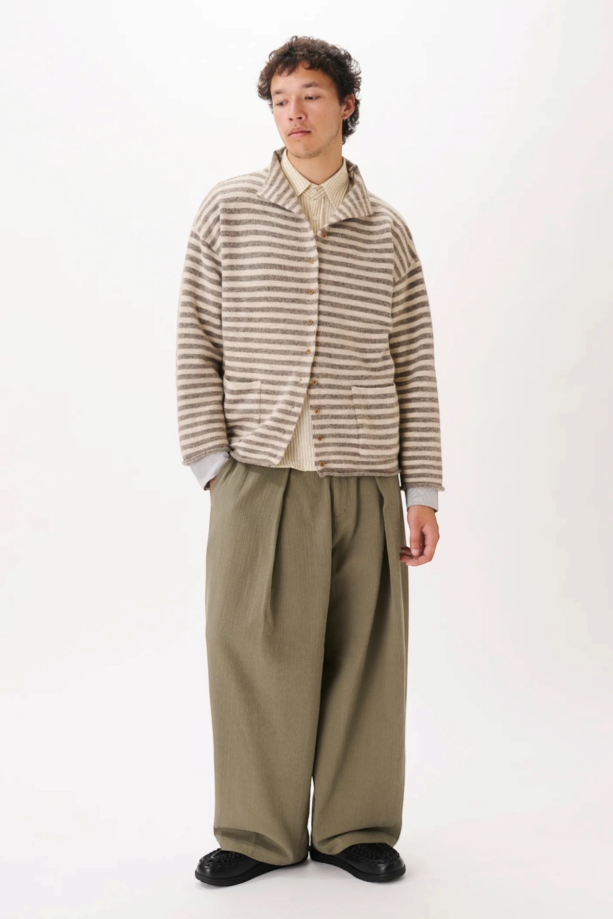 ESTUDIO NIKSEN Big-Fold Balloon Pants Khaki | Edgar Bdx