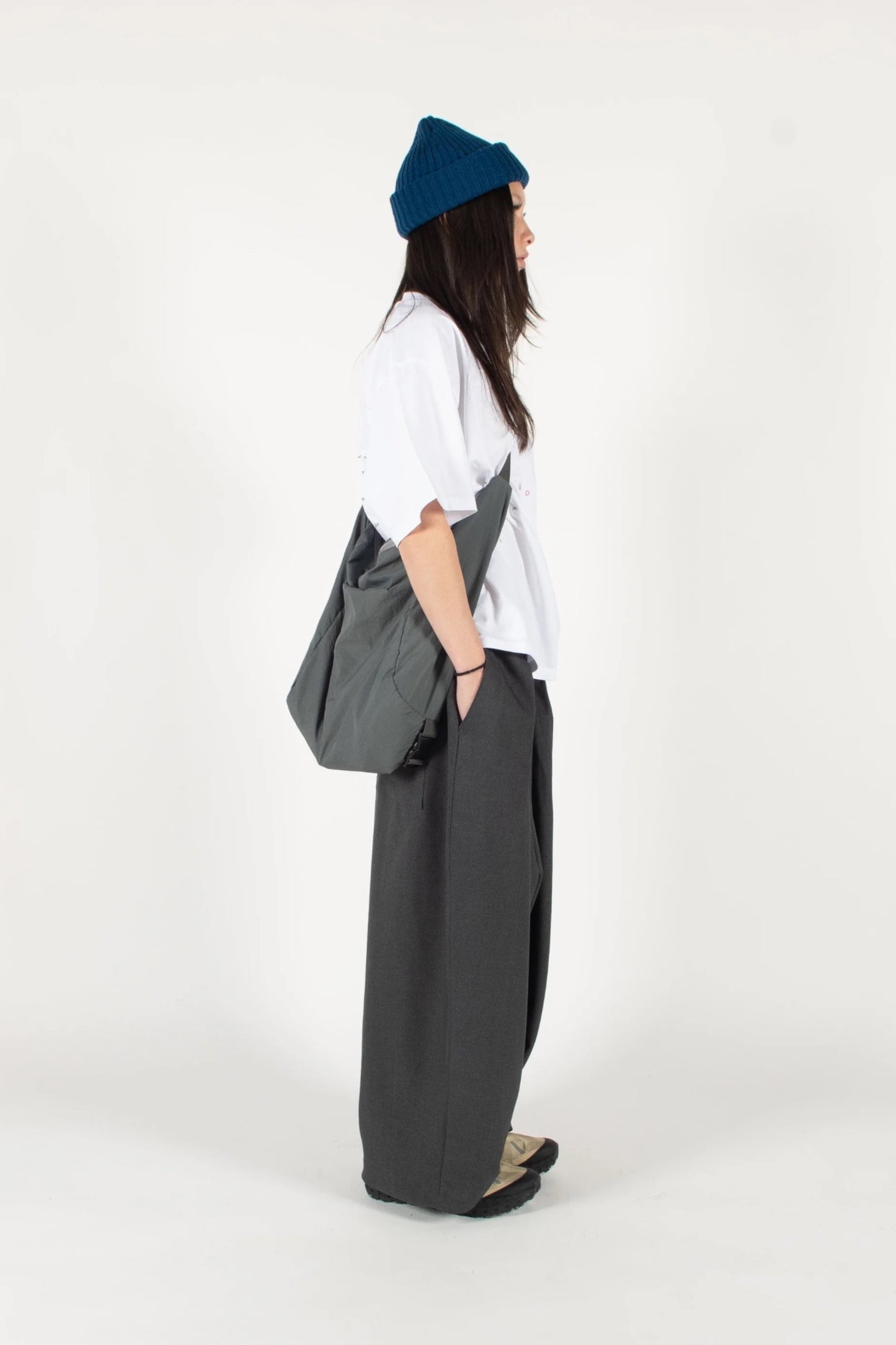 Estudio Niksen Crossbody City Bag Grey | Sac Nylon Résistant Eau Multiport Corée | Edgar Bdx