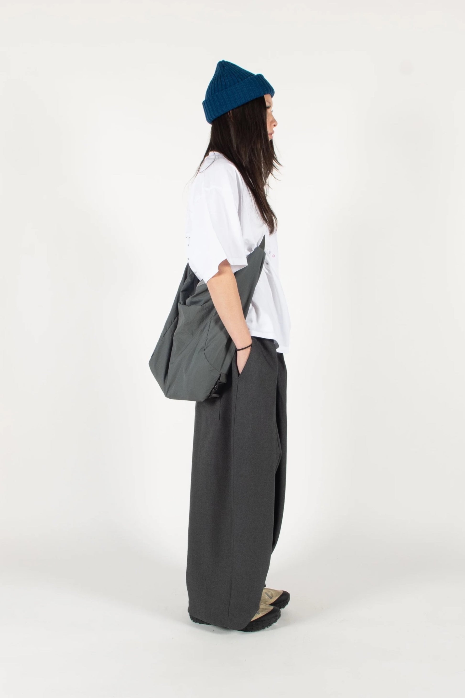 Estudio Niksen Crossbody City Bag Grey | Sac Nylon Résistant Eau Multiport Corée | Edgar Bdx