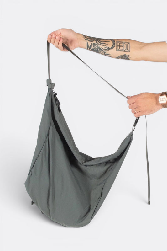 Estudio Niksen Crossbody City Bag Grey | Sac Nylon Résistant Eau Multiport Corée | Edgar Bdx