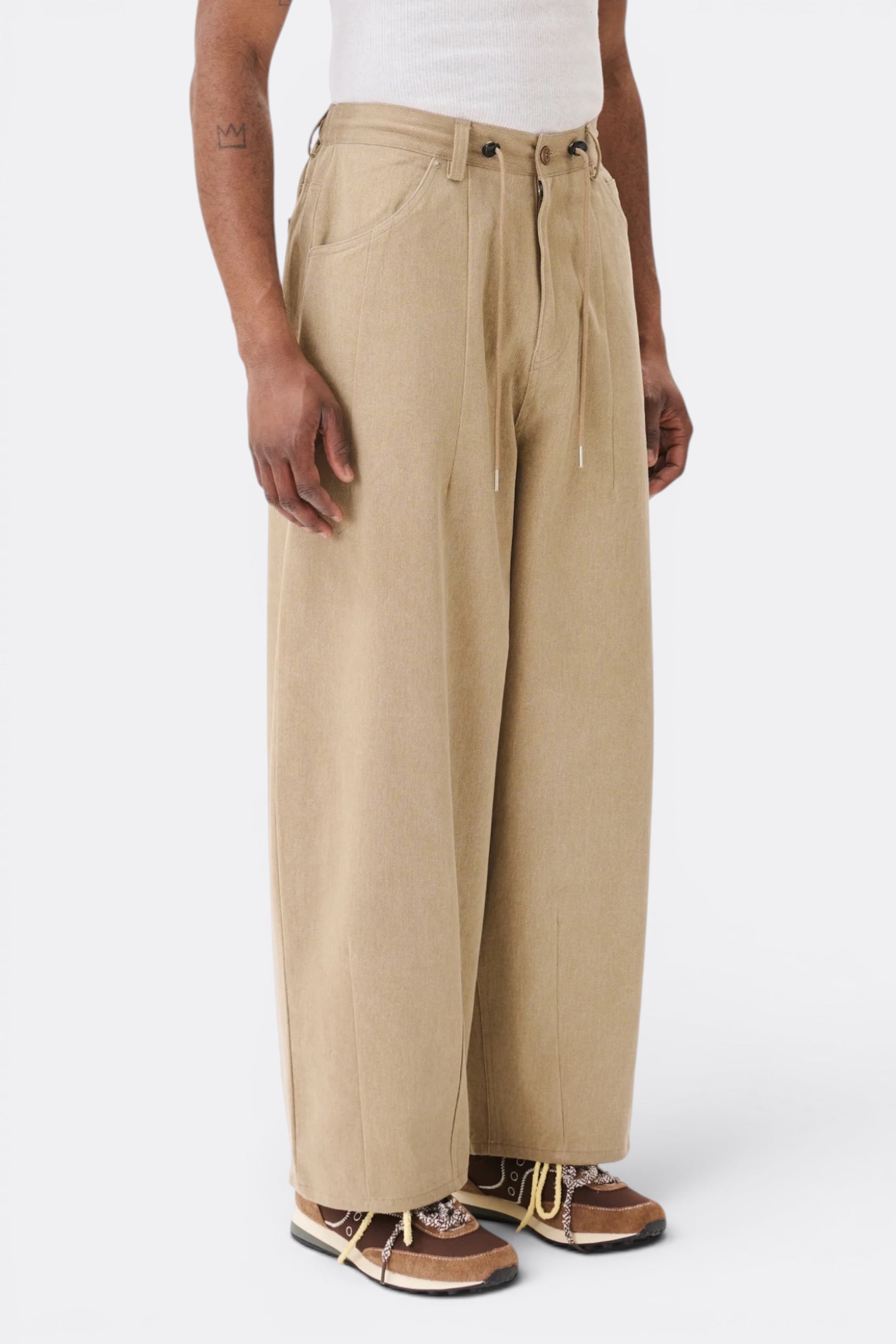 Estudio Niksen Double Dart Denim Jeans Light Brown | Jean Ballon Corée | Edgar Bdx