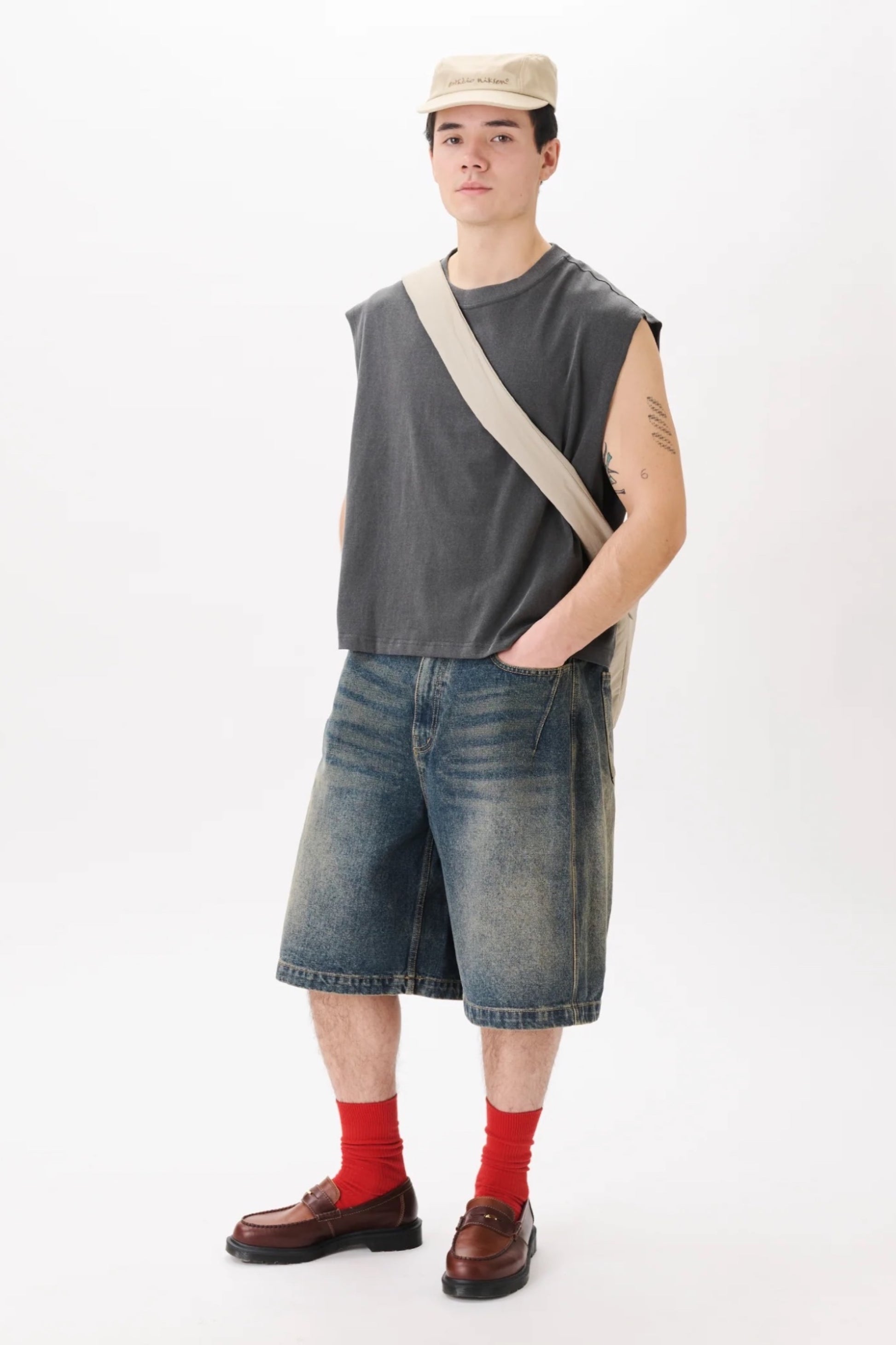 Estudio Niksen Half-Dart Denim Short Dark Blue | Short Denim Coton Corée | Edgar Bdx