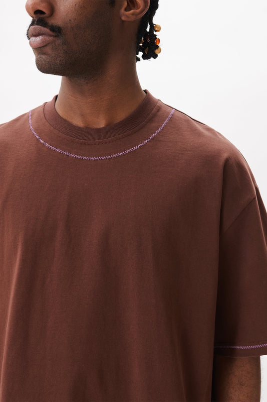Estudio Niksen Hand-Embroidered Cropped Tee Brown | T-Shirt Brodé Main Corée | Edgar Bdx