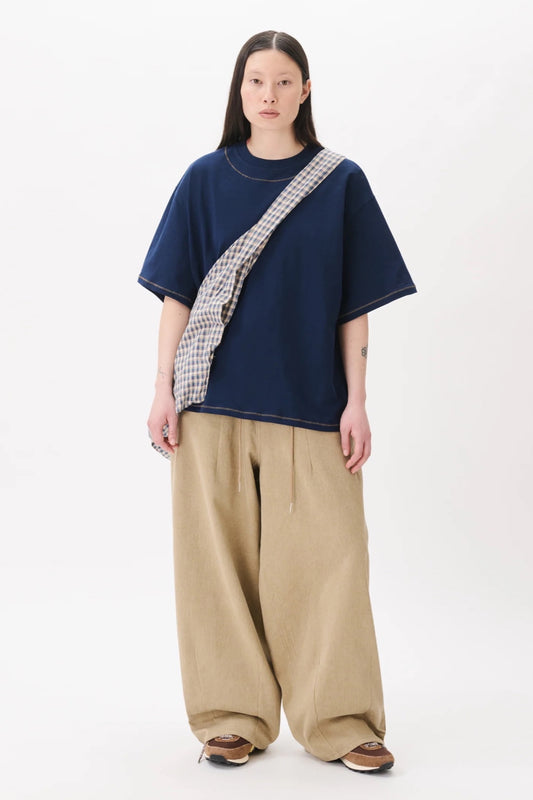 Estudio Niksen Hand-Embroidered Cropped Tee Navy | T-Shirt Brodé Main Corée | Edgar Bdx