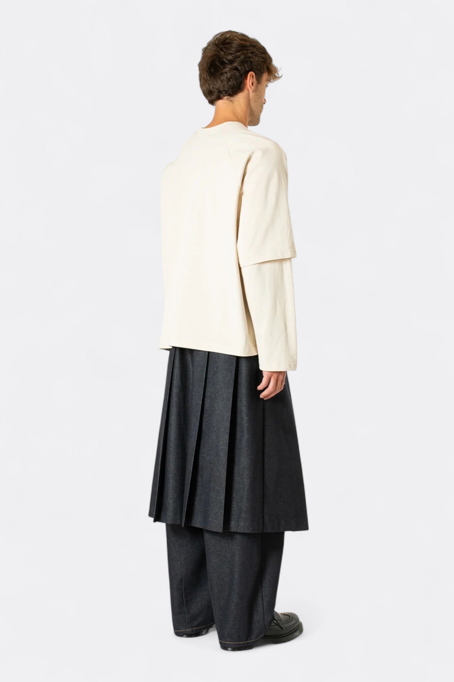 Estudio Niksen - Longsleeve Layered Tee (Cream)