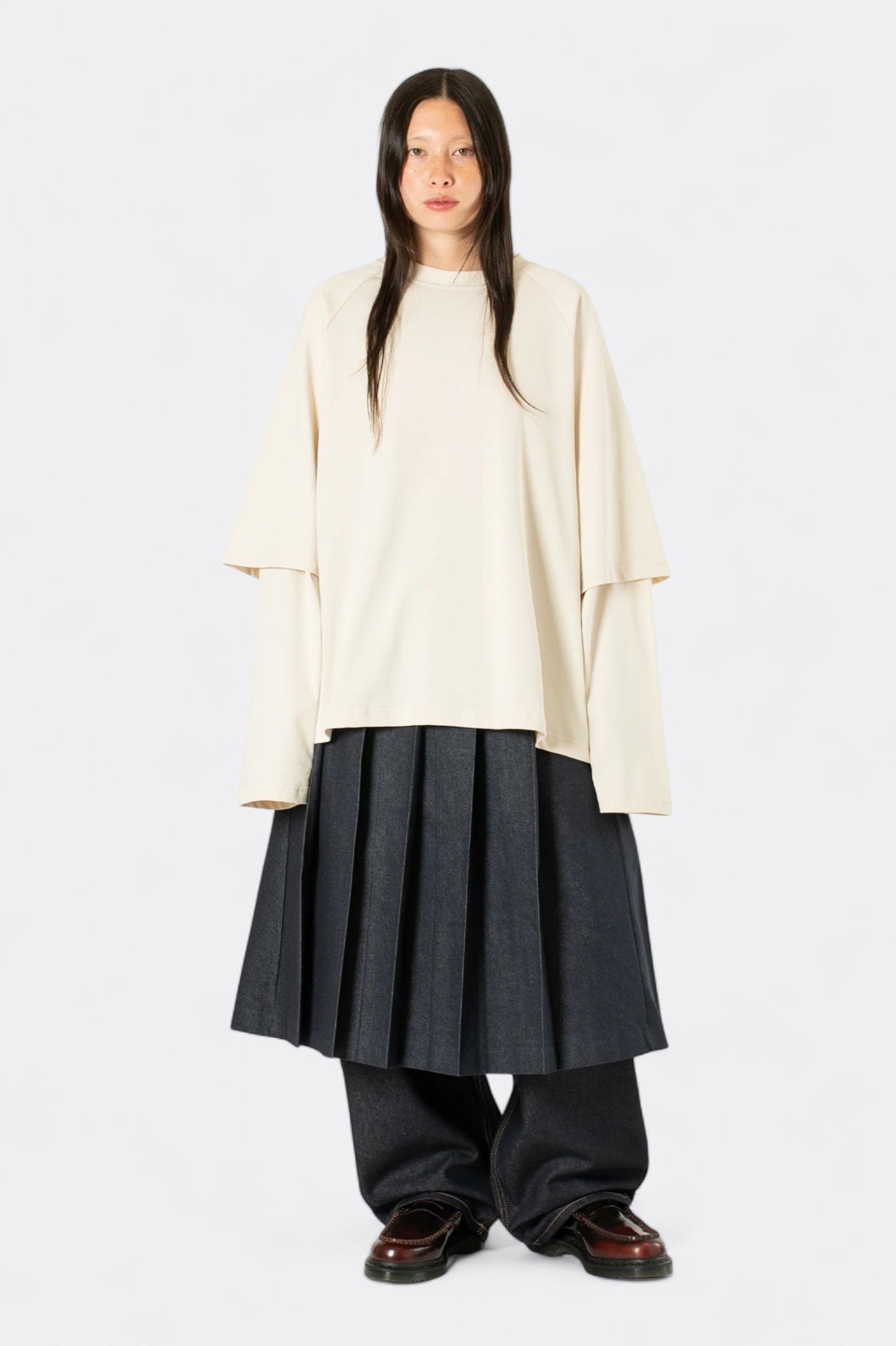 Estudio Niksen - Longsleeve Layered Tee (Cream)