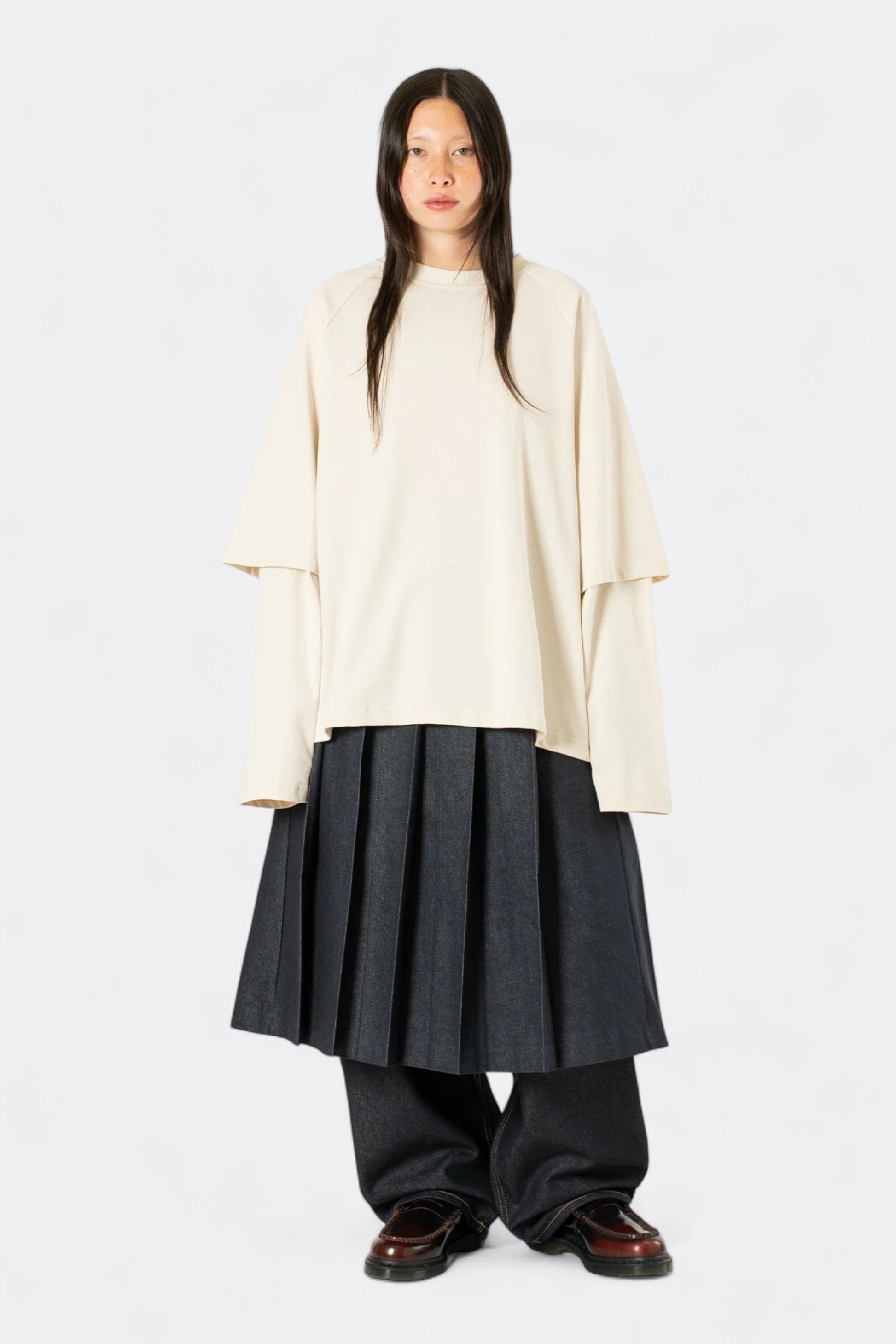 Estudio Niksen - Longsleeve Layered Tee (Cream)