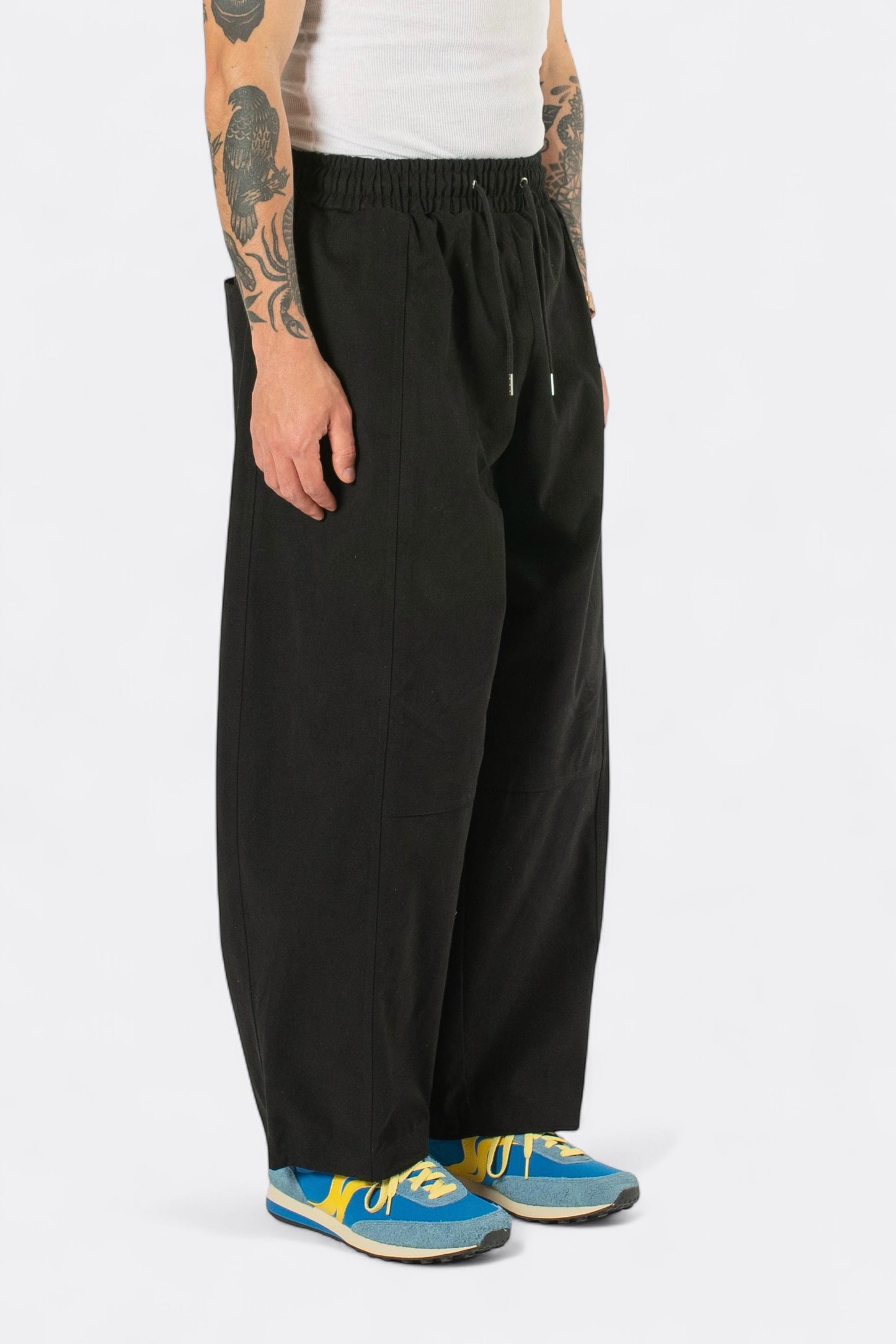 Estudio Niksen - Panelled Balloon Pant (Black)