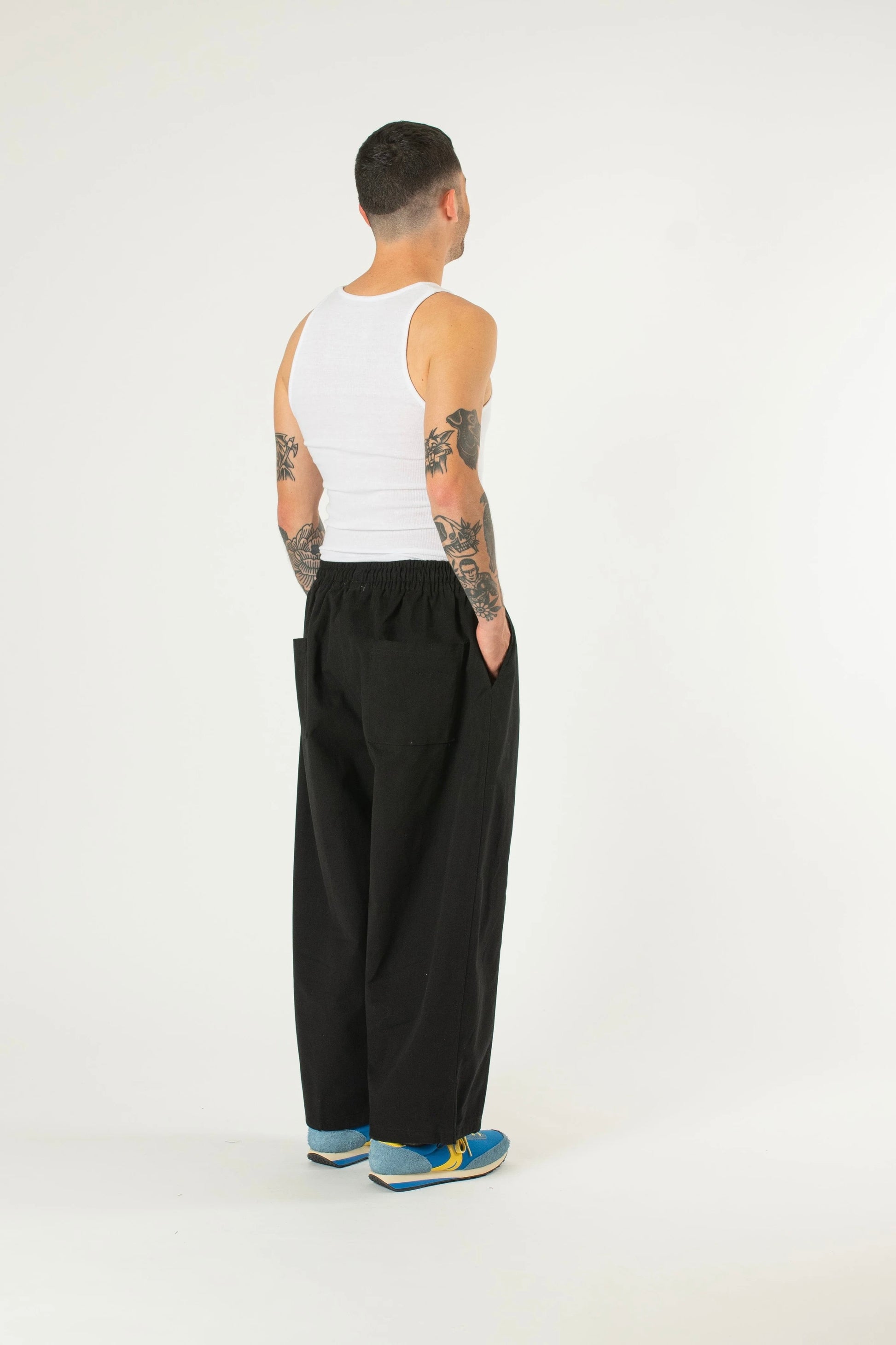 Estudio Niksen - Panelled Balloon Pant (Black)