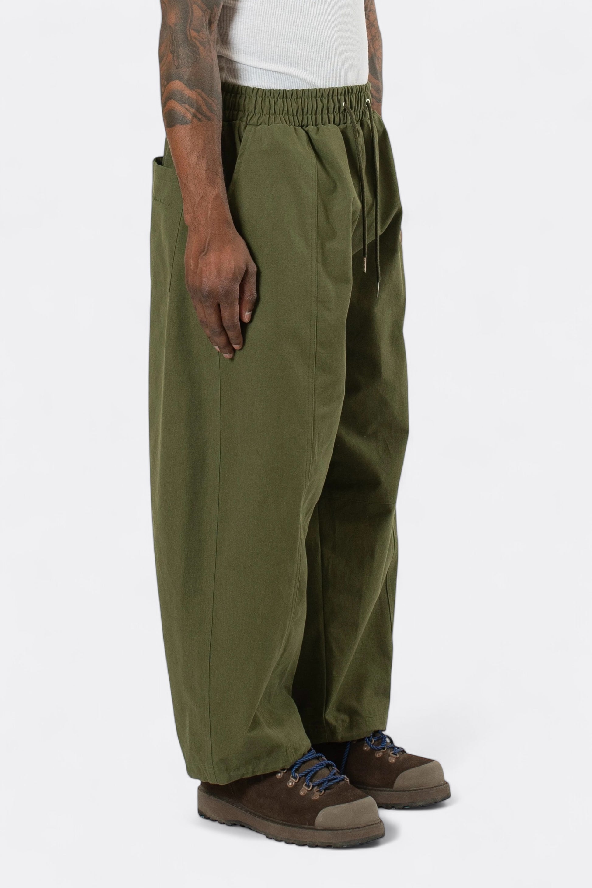 Estudio Niksen - Panelled Balloon Pant (Khaki)