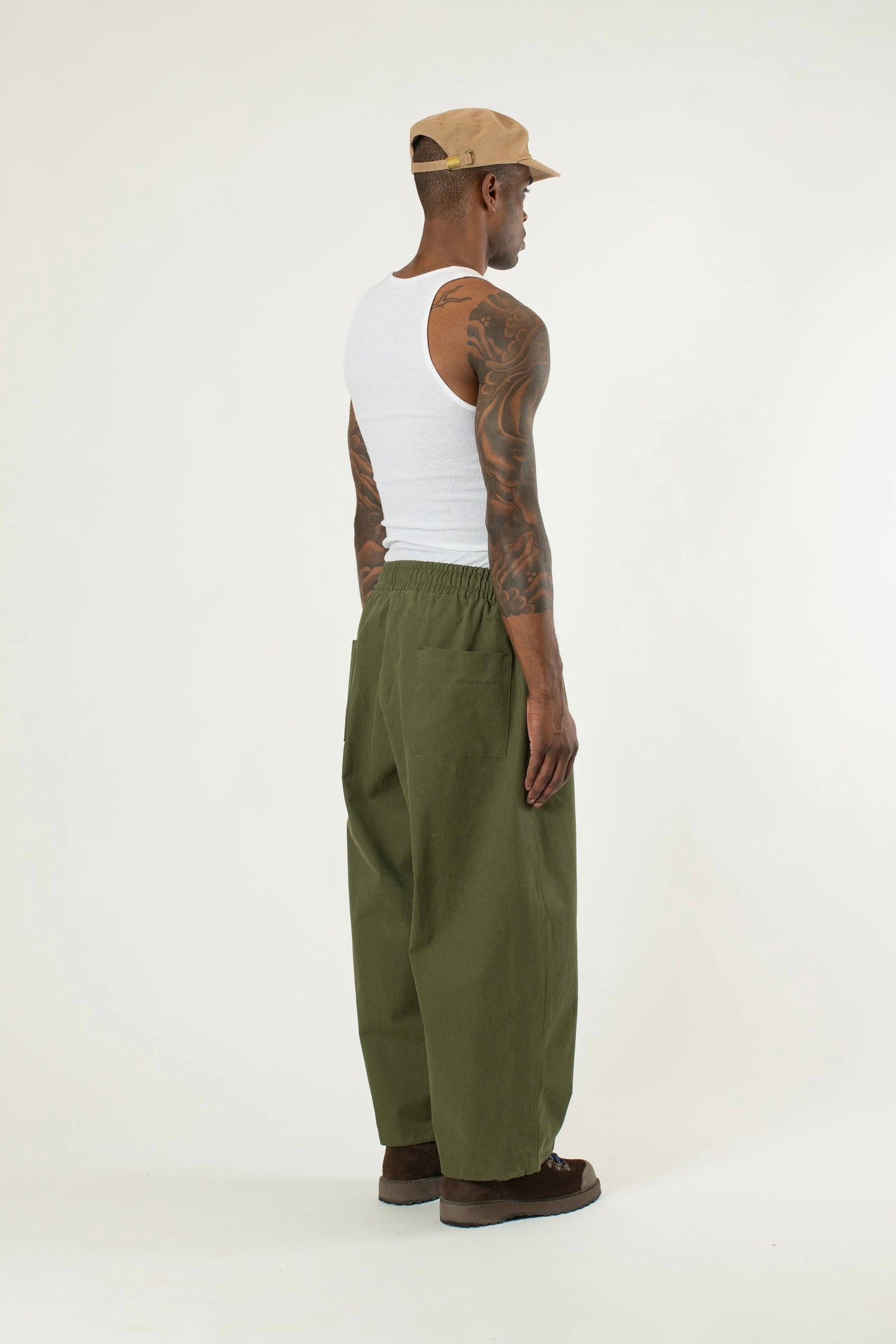 Estudio Niksen - Panelled Balloon Pant (Khaki)