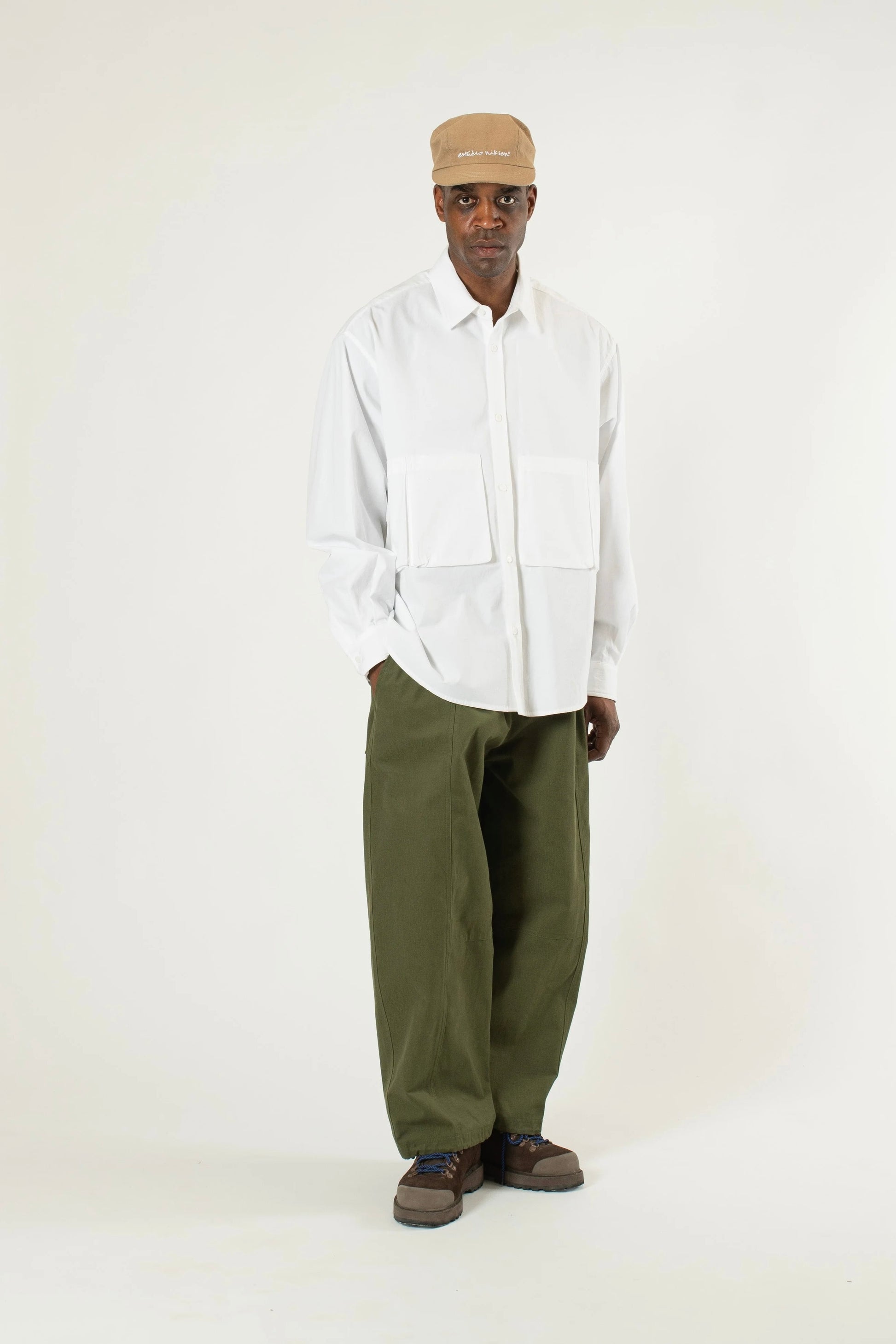 Estudio Niksen - Panelled Balloon Pant (Khaki)