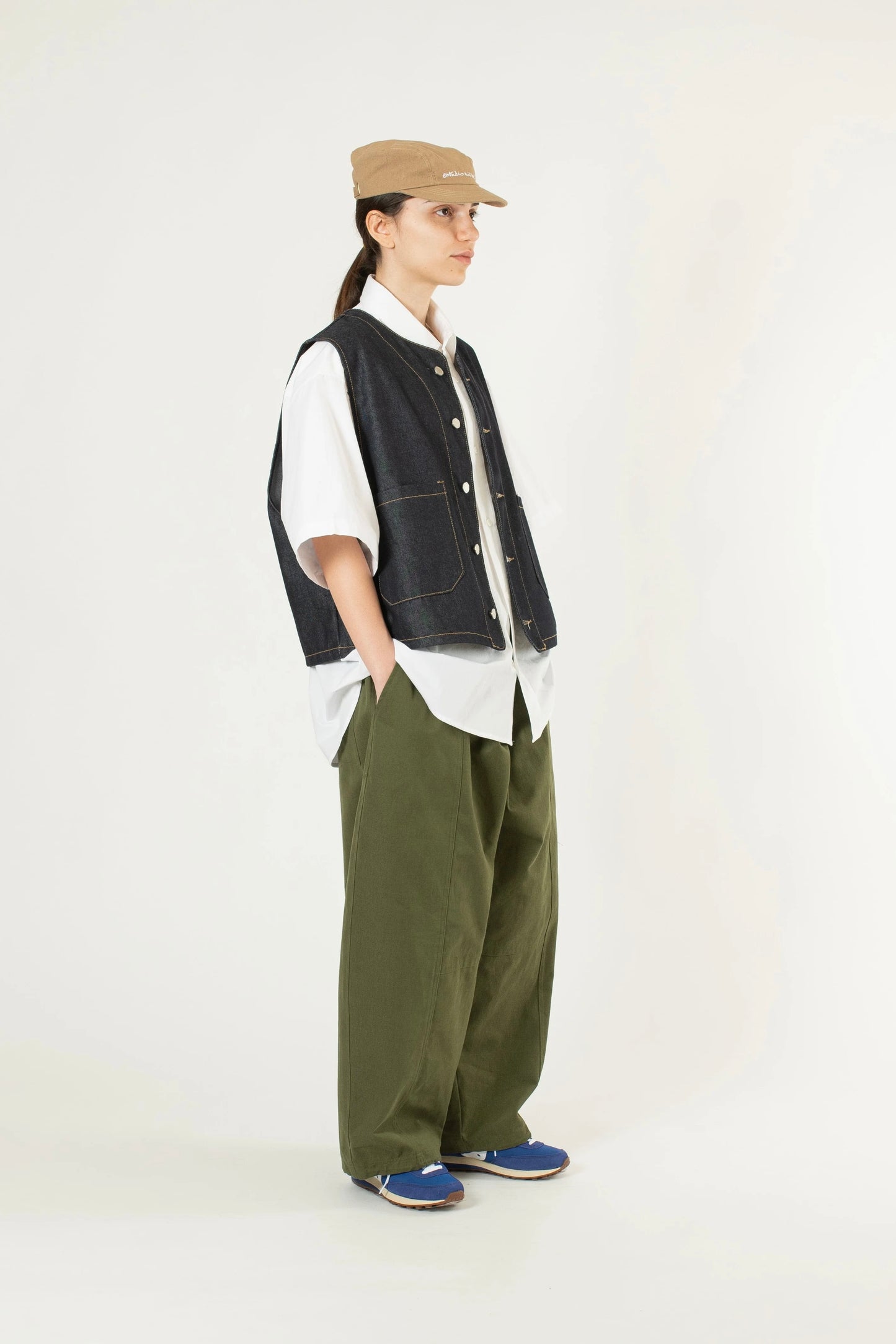 Estudio Niksen - Panelled Balloon Pant (Khaki)