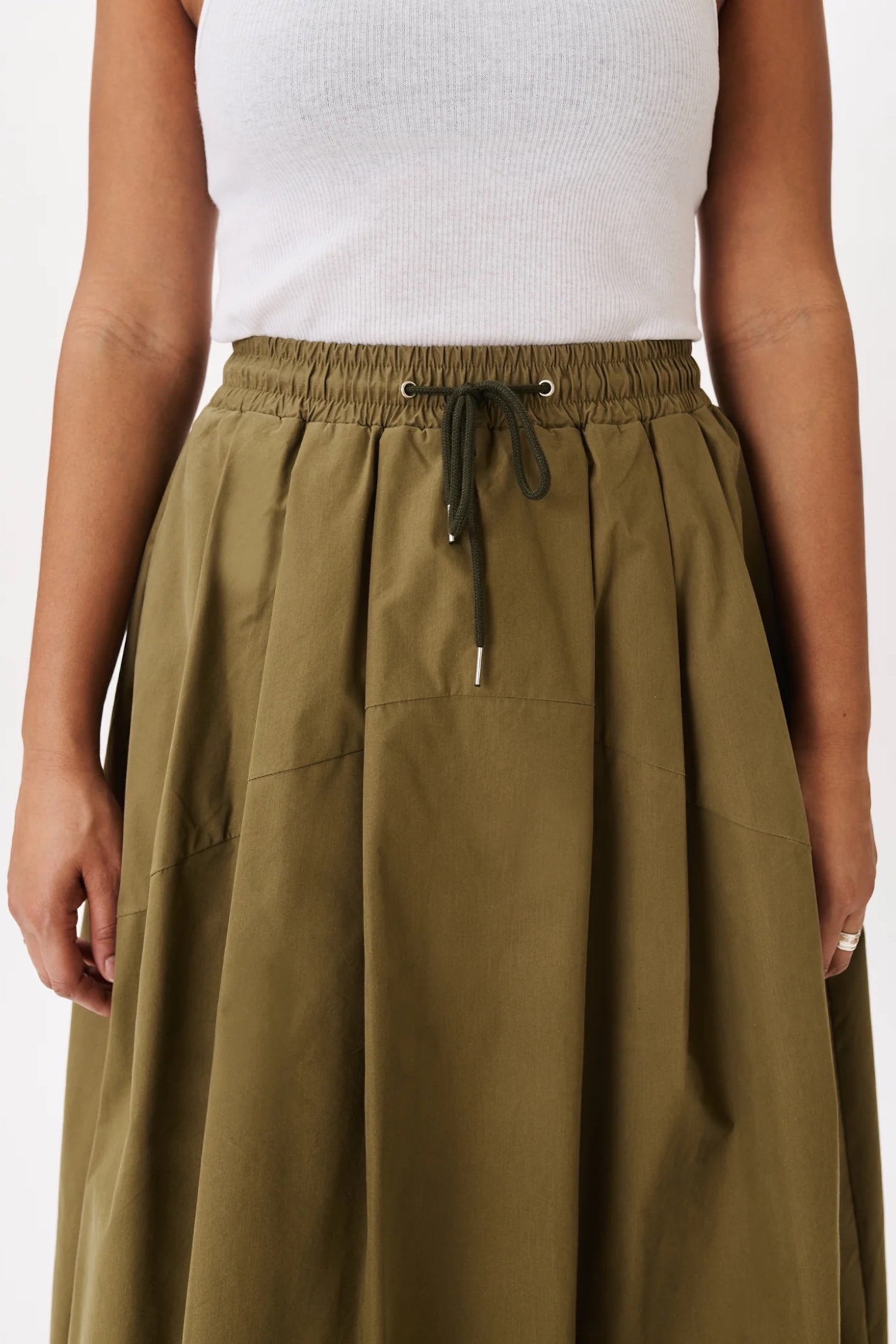 Estudio Niksen Pintuck Ballon Skirt Khaki | Jupe Ballon Coton Nylon Unisexe Corée | Edgar Bdx