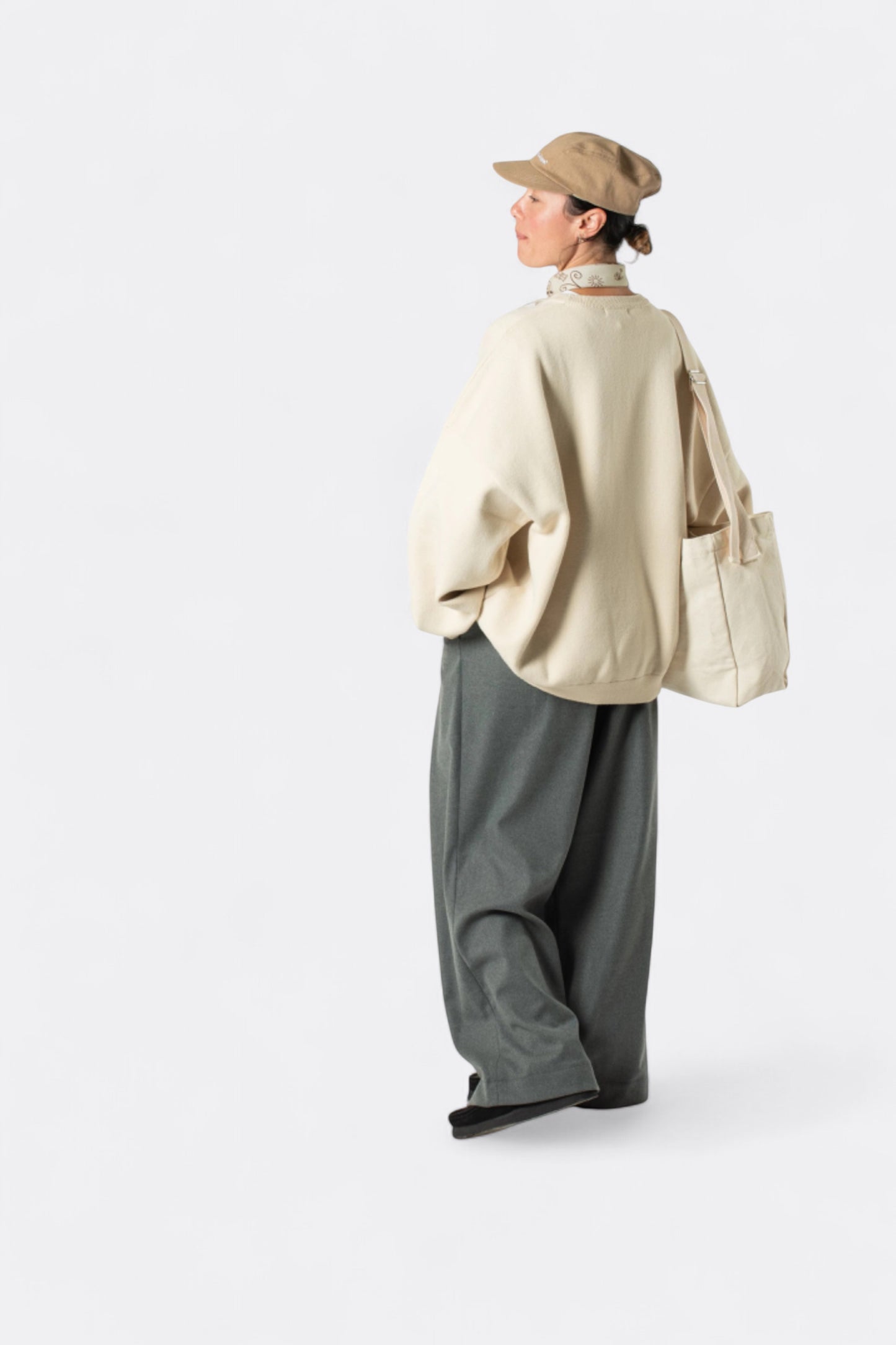 Estudio Niksen - Pintuck Maxi Trousers (Grey)