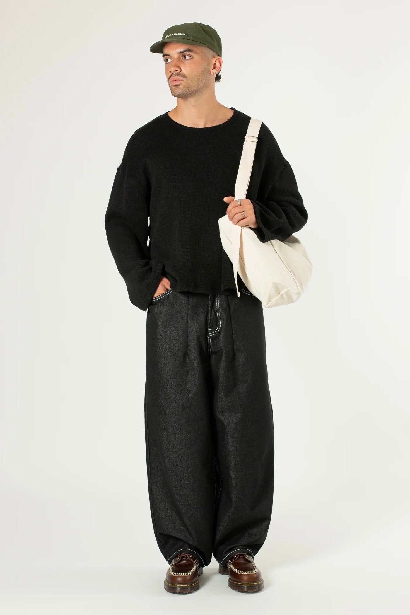 Estudio Niksen - Raw Denim Balloon Jeans (Black) – Edgar Bdx