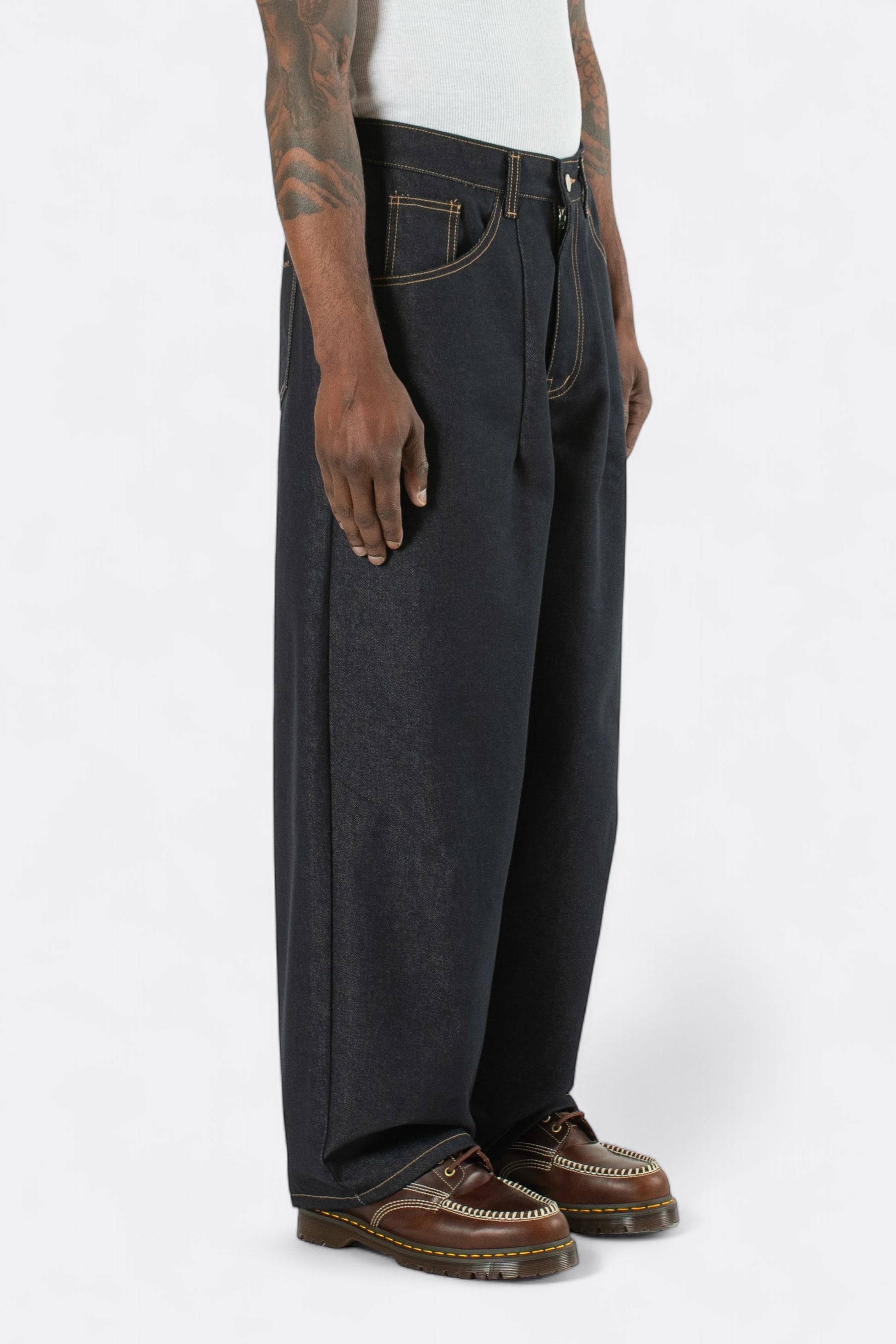 Estudio Niksen - Raw Denim Balloon Jeans (Indigo)