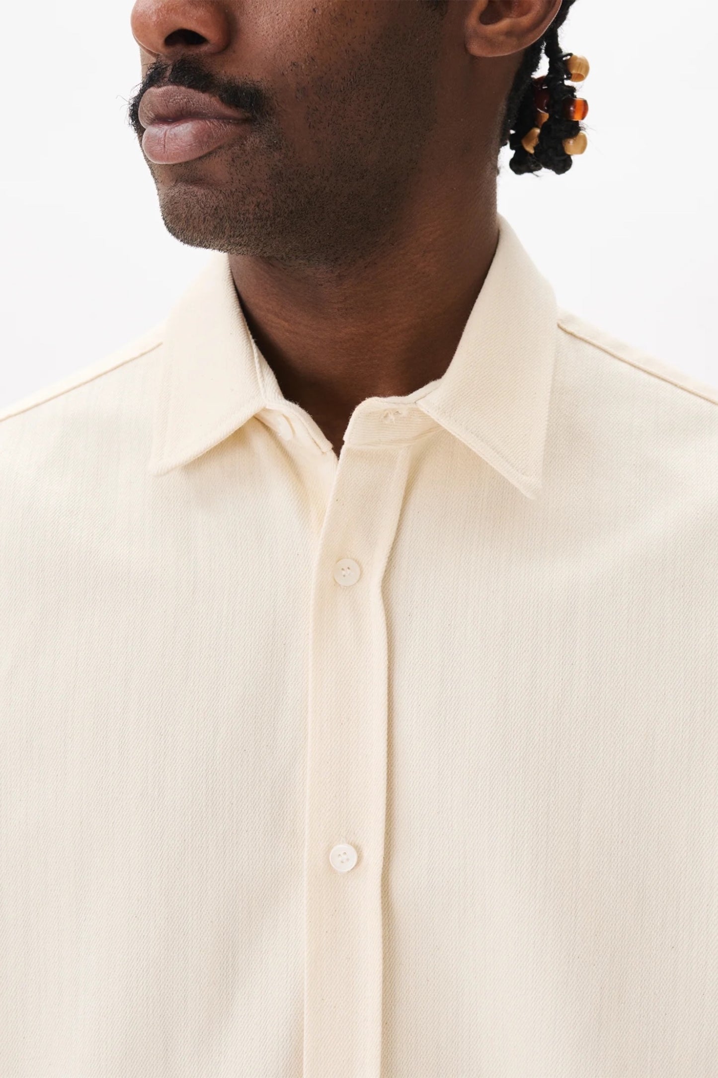 Estudio Niksen Shortsleeve Wide Shirt Ivory | Chemise Denim Oxford Corée | Edgar Bdx
