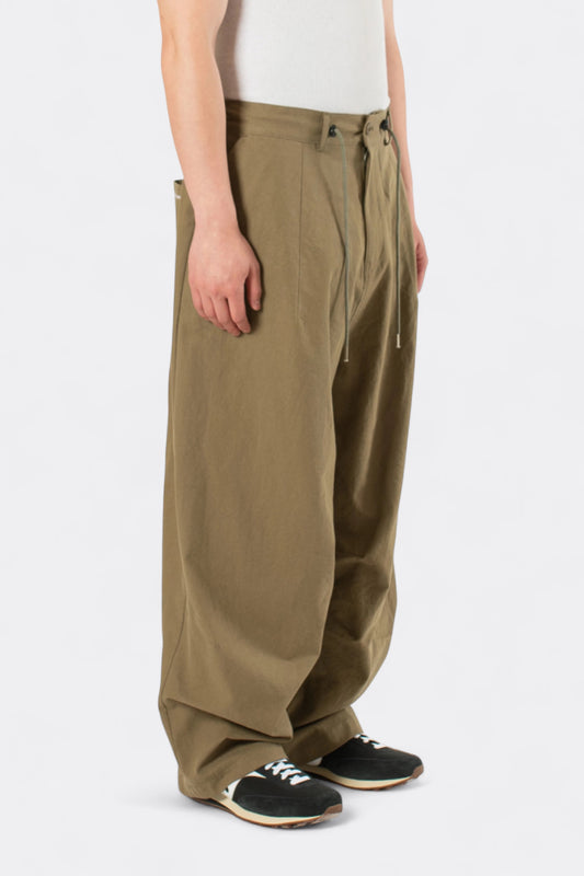 Estudio Niksen - Stopper Balloon Trousers (Khaki)