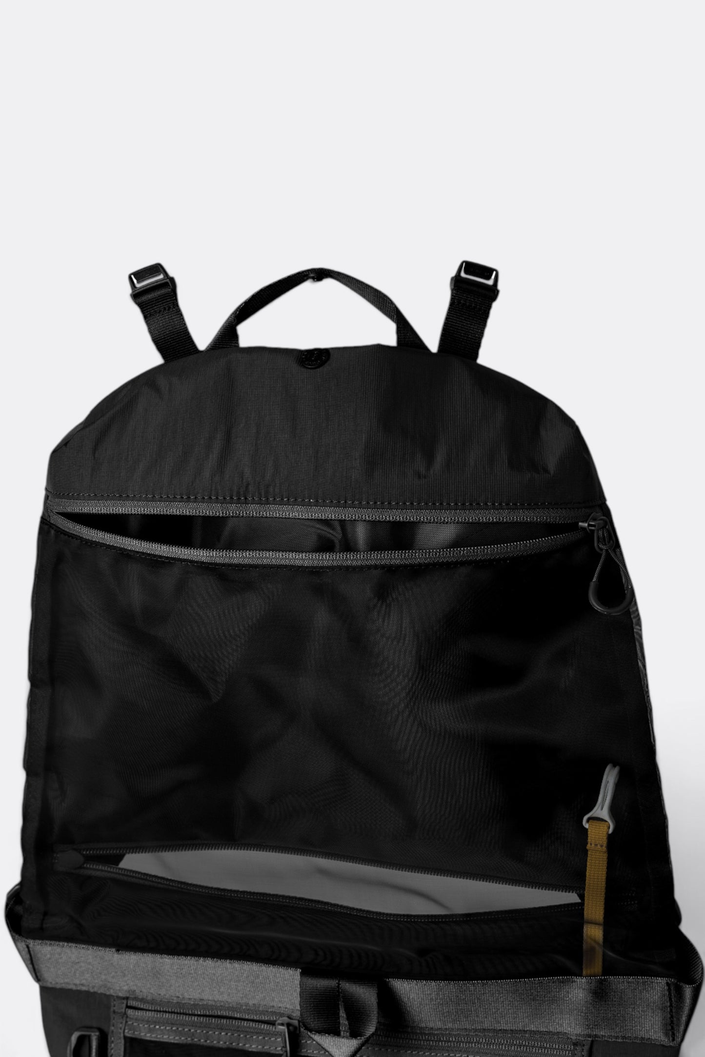 FOUND POCKET Dim Cross Bag Black | Sac Bandoulière Nylon Premium | Edgar Bdx