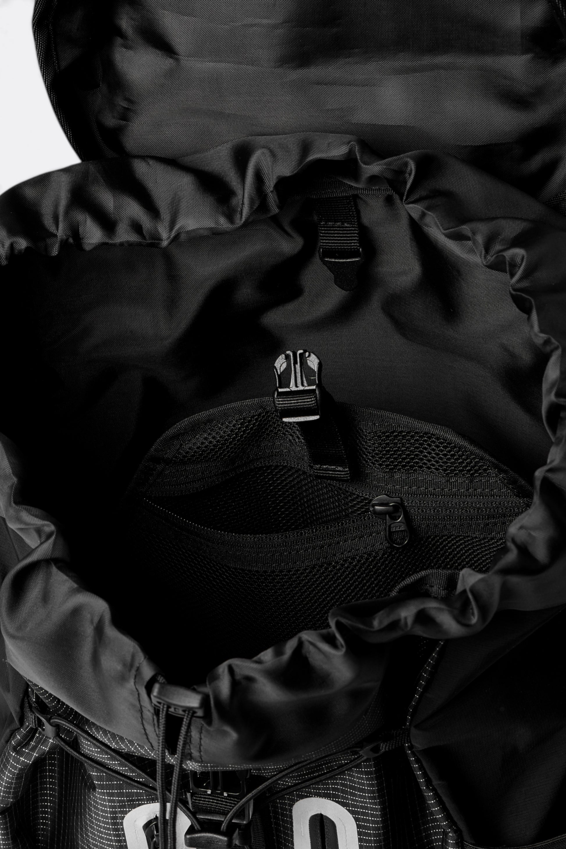 FOUND POCKET Focus Light Rucksack Black | Sac à Dos Nylon Premium | Edgar Bdx