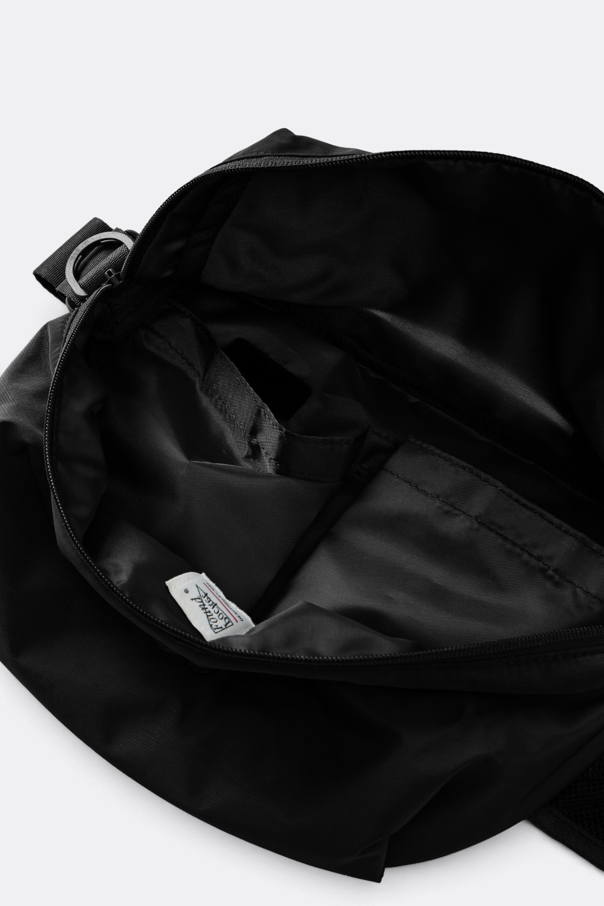 FOUND POCKET Pace Waist Bag Black | Sac Banane Nylon Hydrofuge Voyage | Edgar Bdx