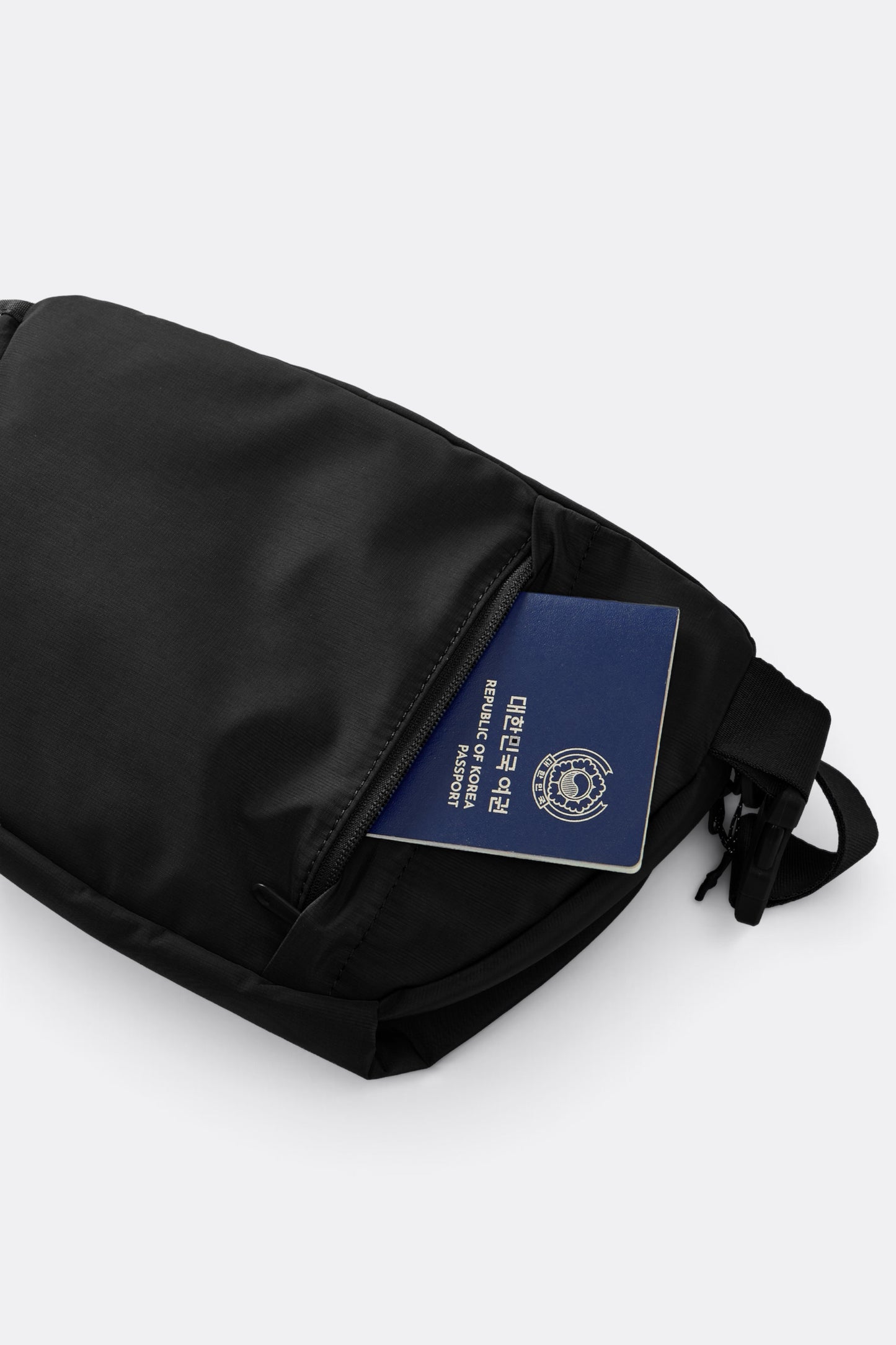 FOUND POCKET Pace Waist Bag Black | Sac Banane Nylon Hydrofuge Voyage | Edgar Bdx