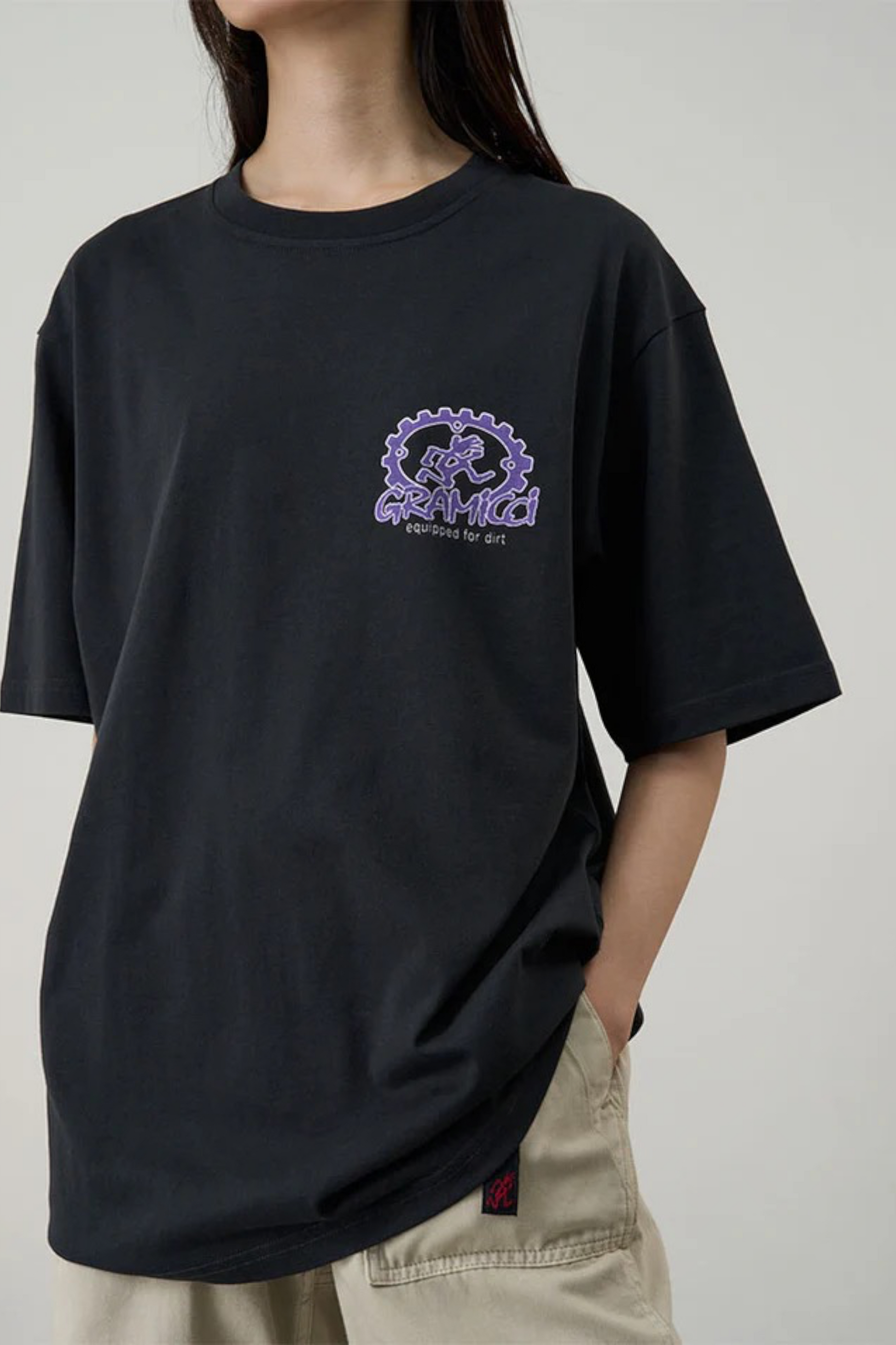 Gramicci - Equiped For Dirt tee (Vintage Black)