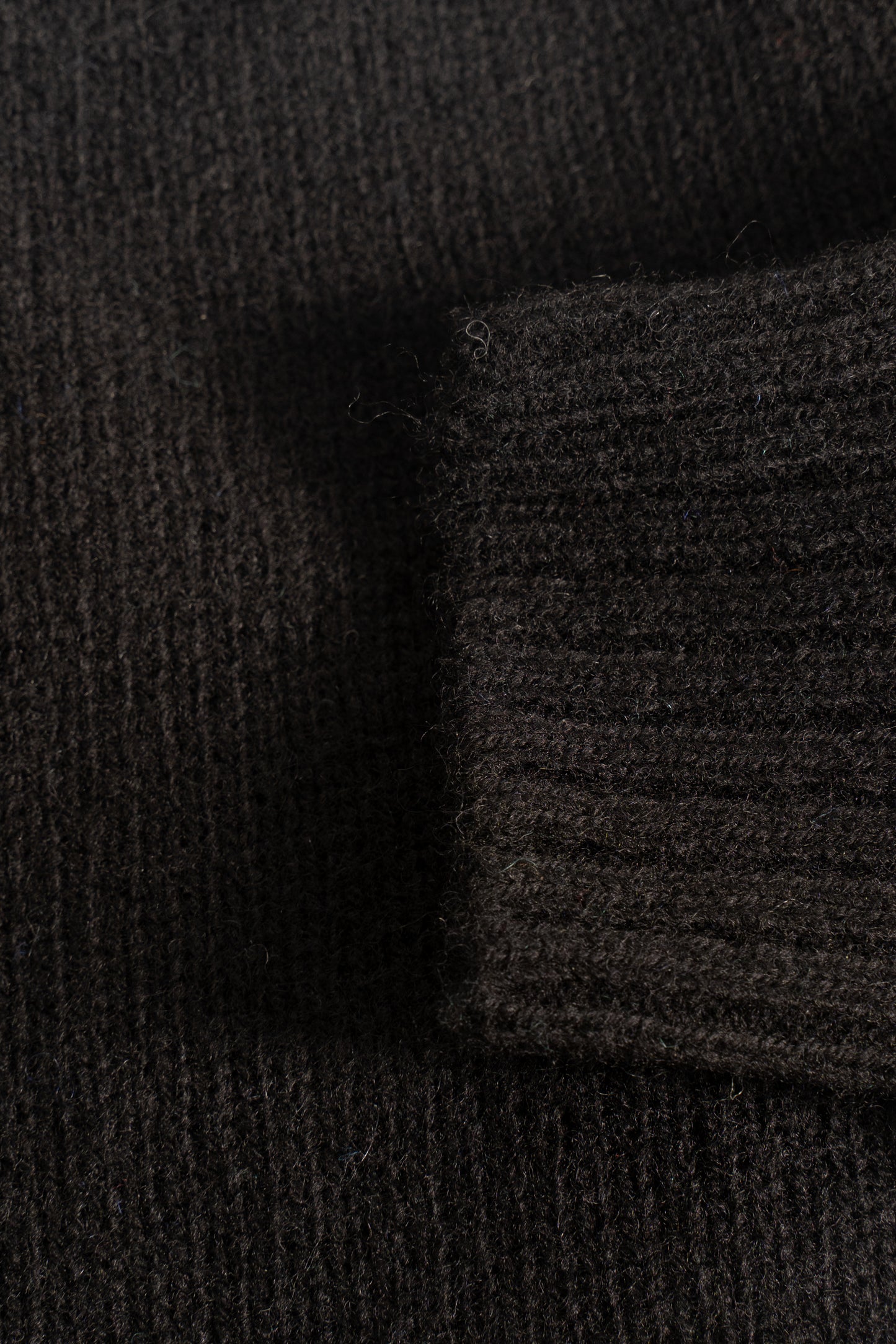 Harley Of Scotland - Pull Shetland Col Rond (Black)