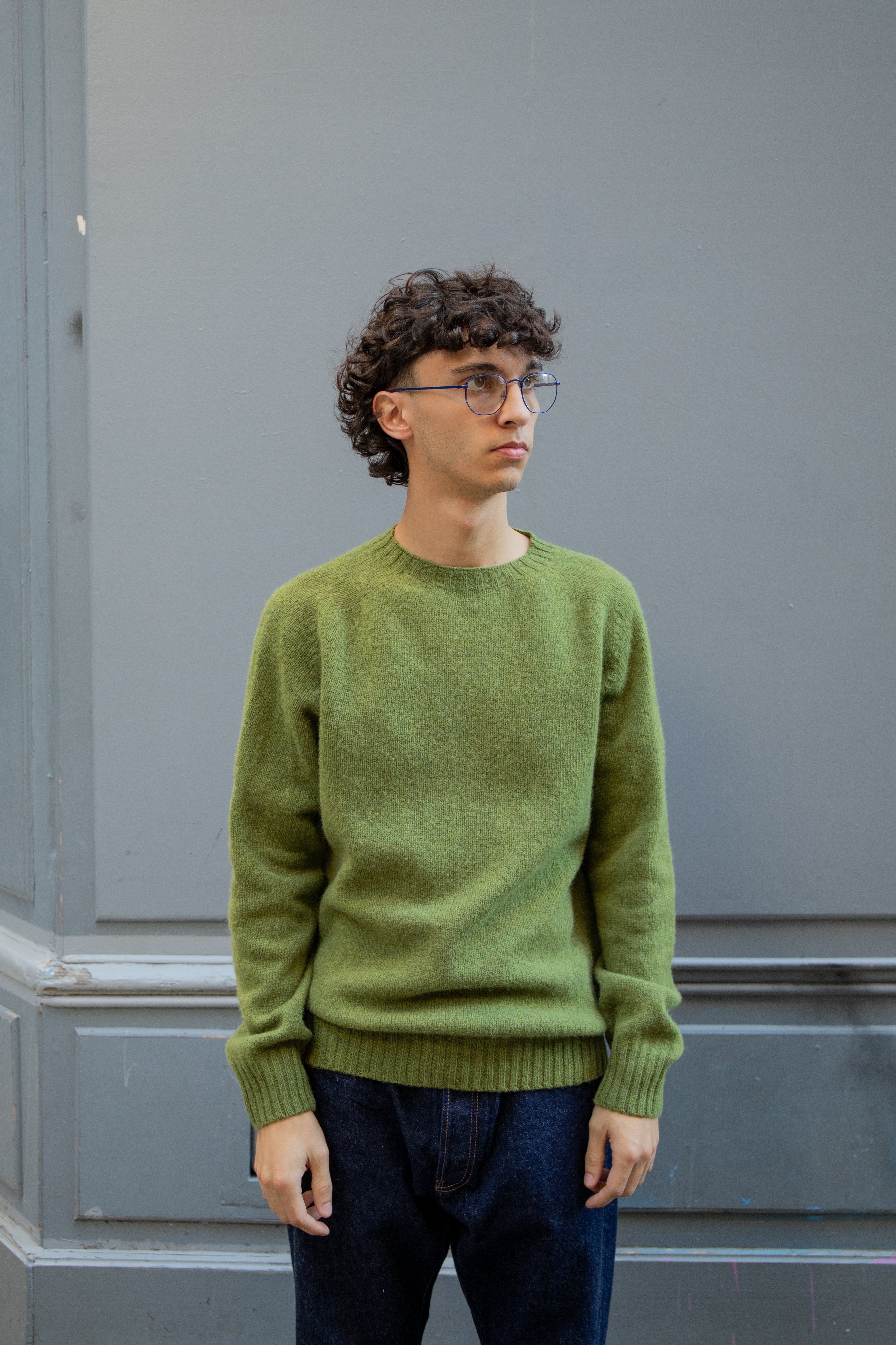 Harley Of Scotland - Pull Shetland Col Rond (Olive Grove)
